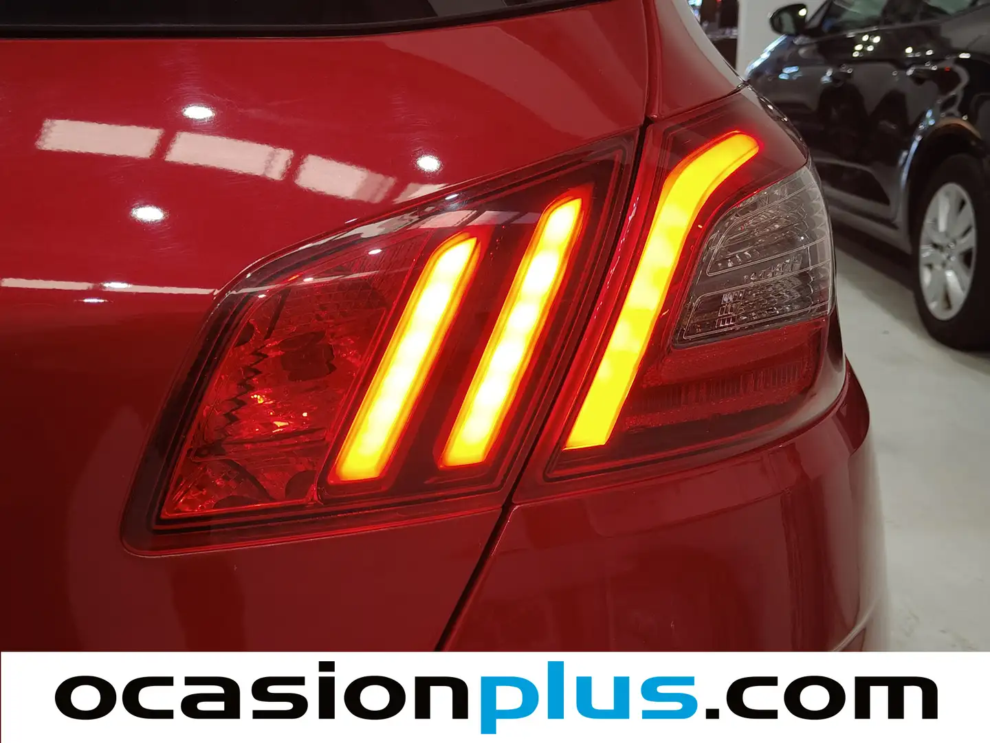 Foto Peugeot 308 Peugeot 308 Active Pack BlueHDi S&S (130 CV)