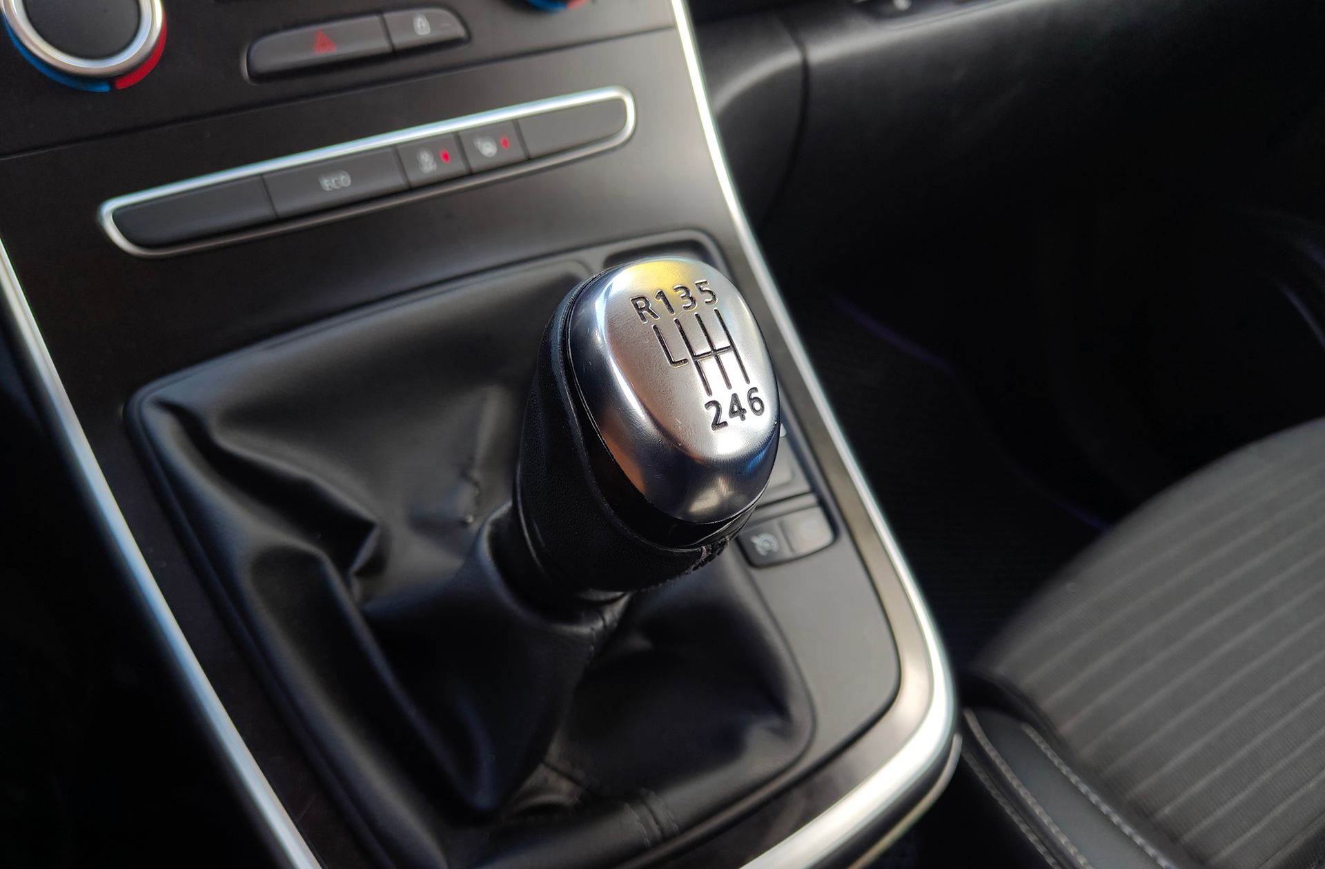 Renault Grand Scénic Zen TCe - foto 5