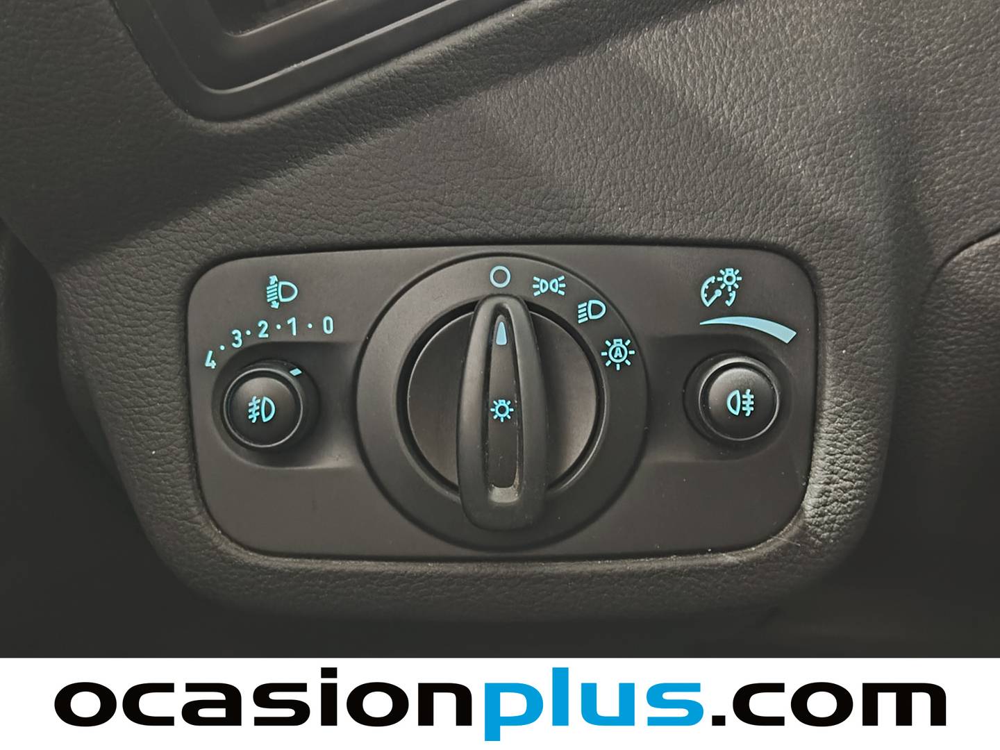 Ford Kuga Ford Kuga 1.6 EcoBoost S&S 4x2 Trend (150 CV) manual