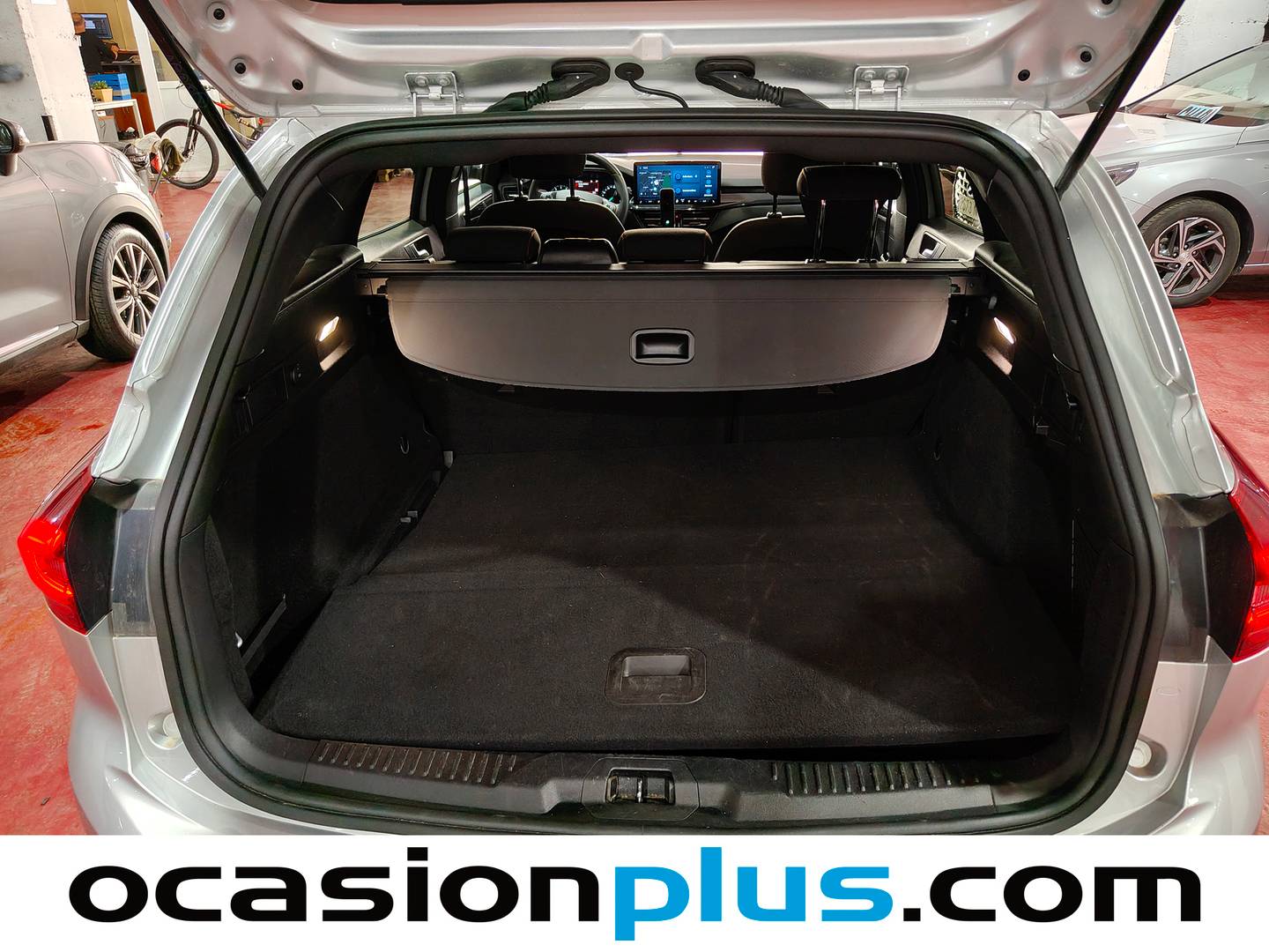 Fotos maletero Ford Focus Ford Focus SportBreak 1.0 Ecoboost MHEV ST-Line Auto (155 CV)