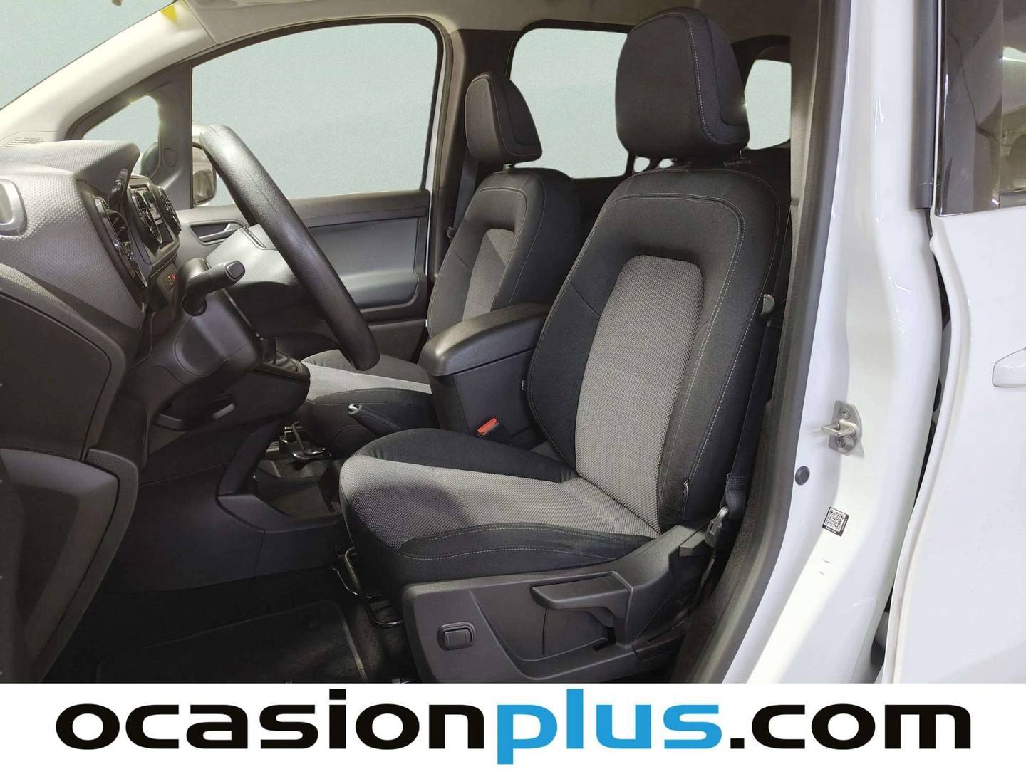 Foto asientos delanteros Mercedes Citan Mercedes Citan Combi 110 CDI Tourer Base Largo (95 CV)