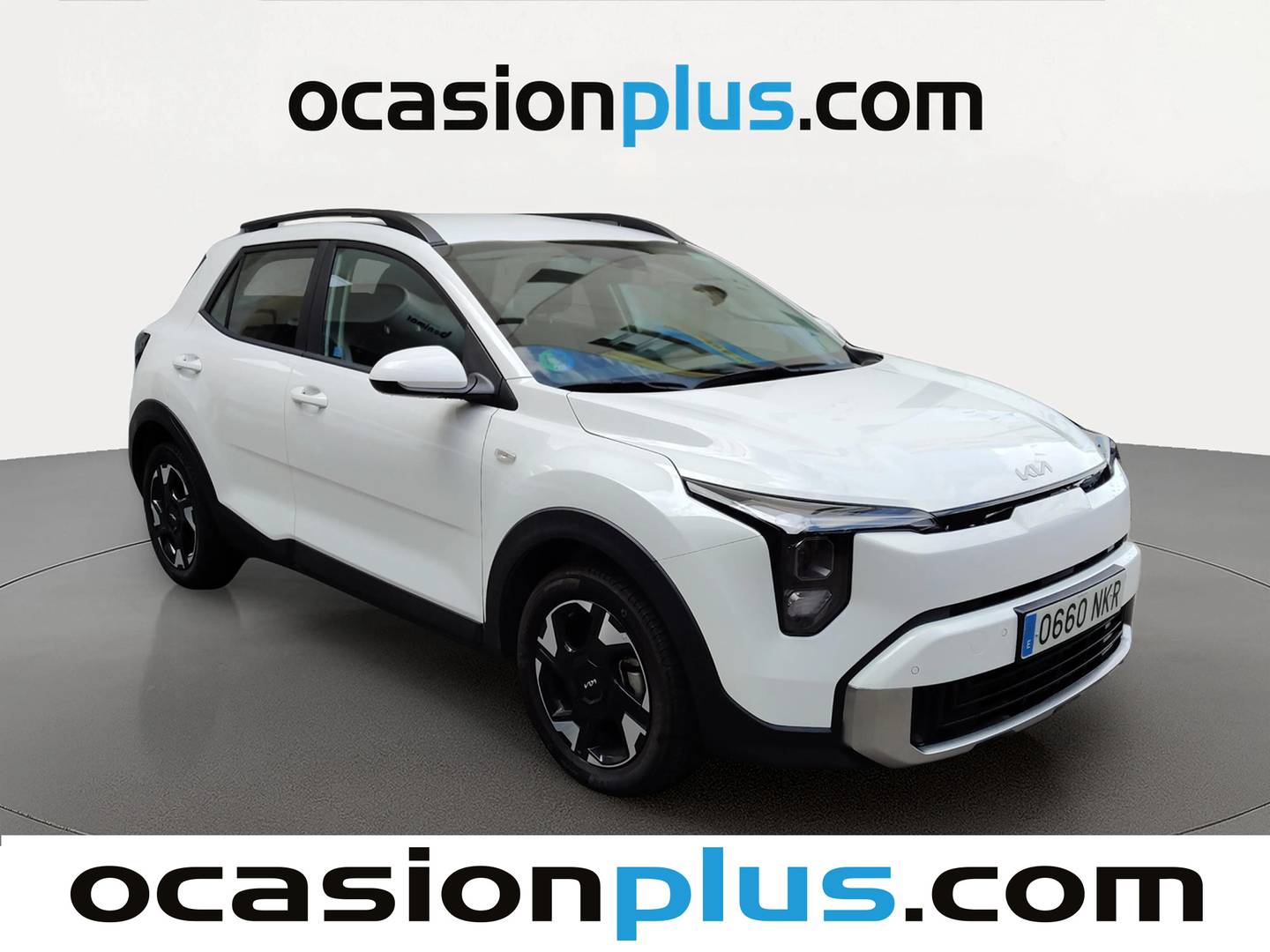 Foto delantera KIA Stonic KIA Stonic 1.0 T-GDi MHEV Concept (115 CV) derecha