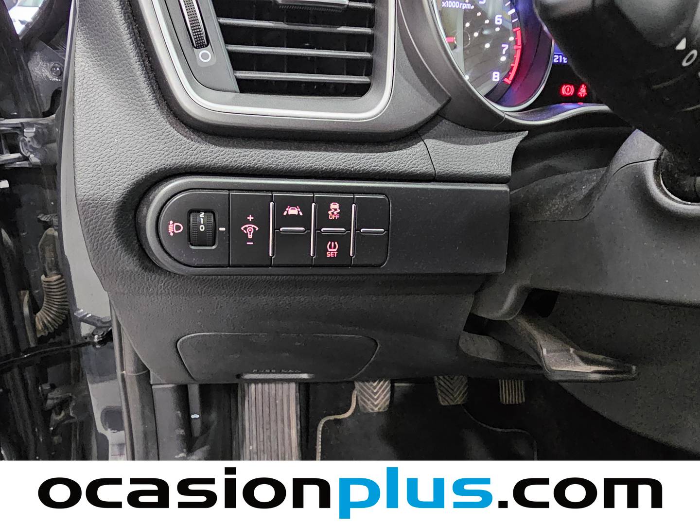 Foto KIA XCeed Kia XCeed 1.0 T-GDi Drive (120 CV)