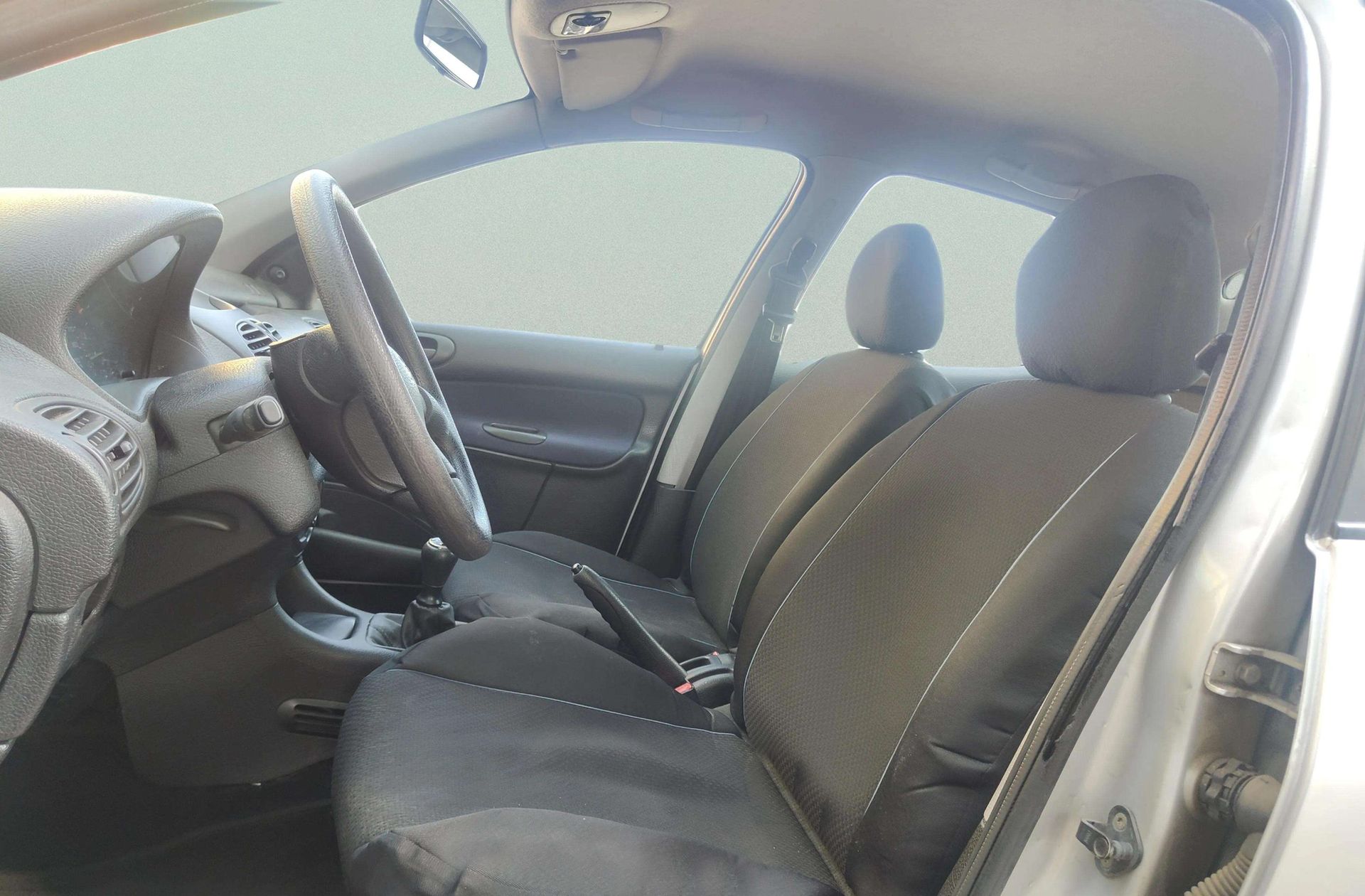 Peugeot 206 75 XR - foto 8