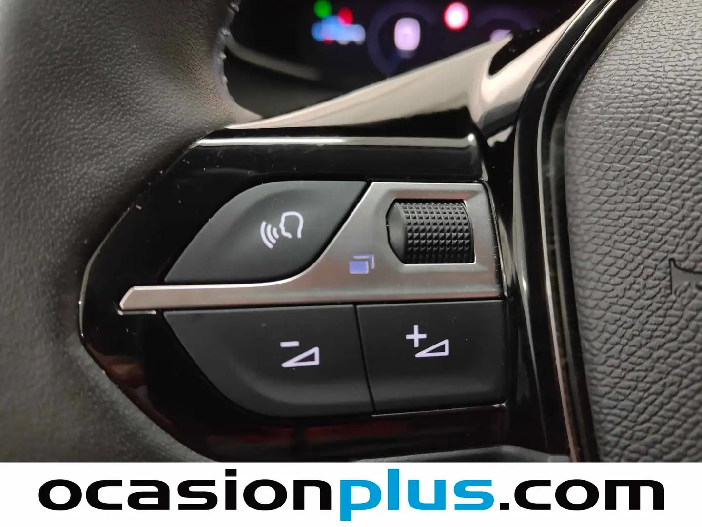 Foto Peugeot 208 Peugeot 208 PureTech 100 Allure 100 CV)