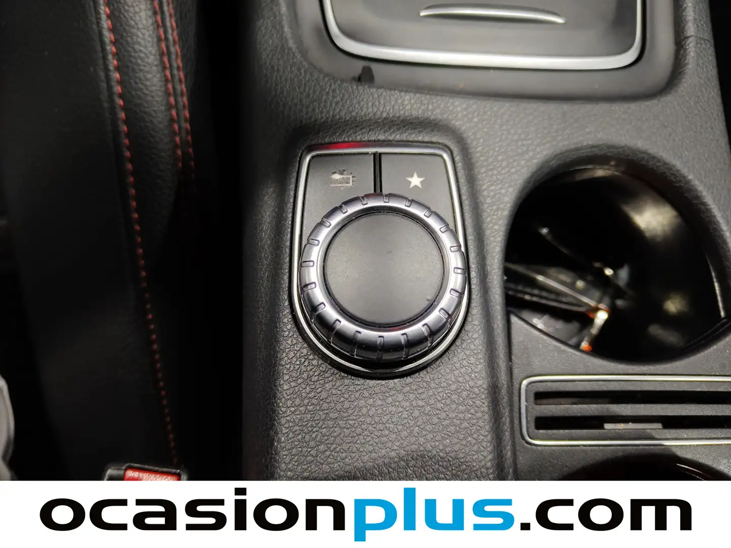 Foto Mercedes GLA Mercedes-Benz GLA GLA 200 (156 CV)