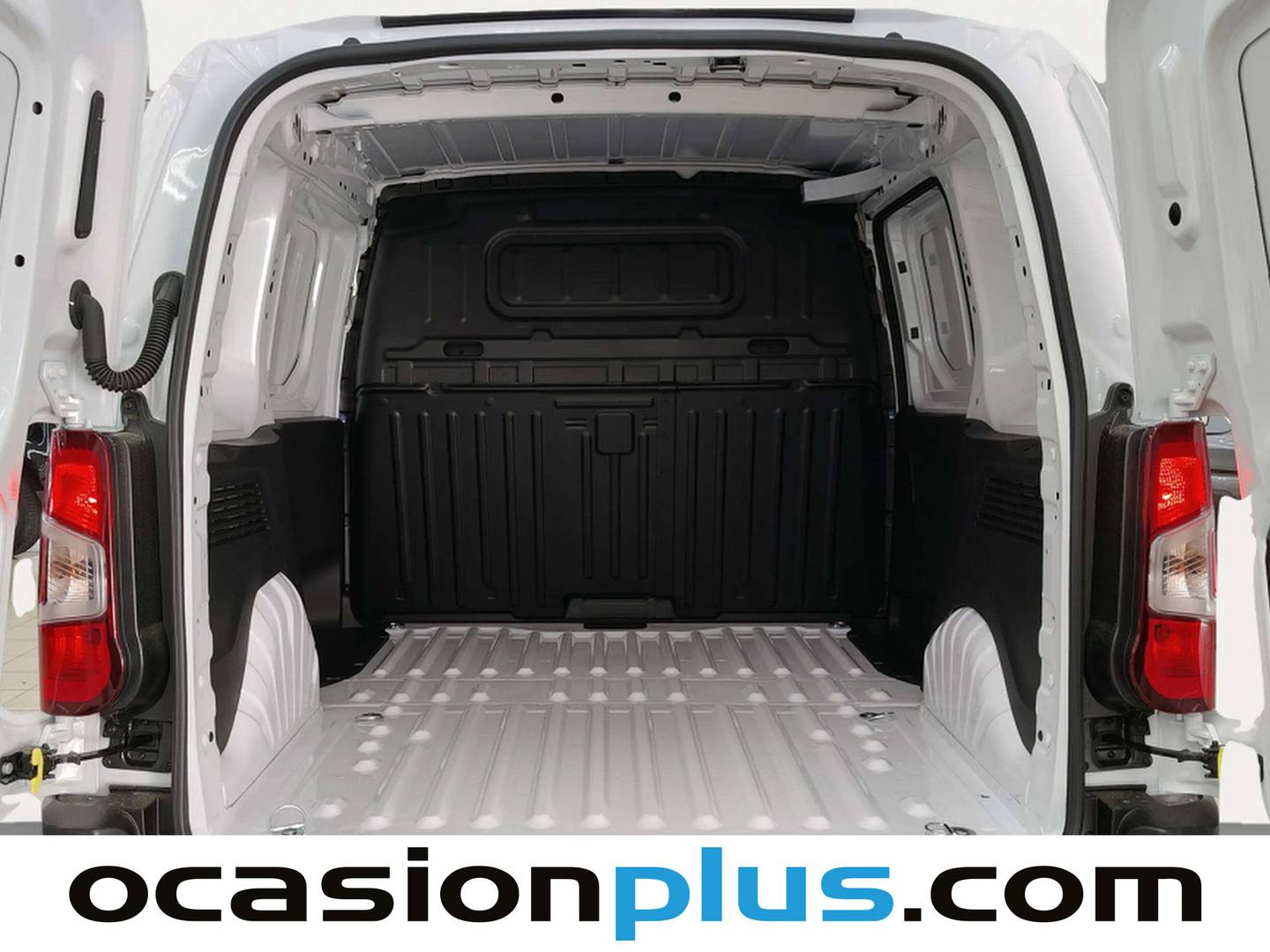 Foto asientos traseros Fiat Doblò Fiat Dobló Furgón BlueHDi 100 M (100 CV)