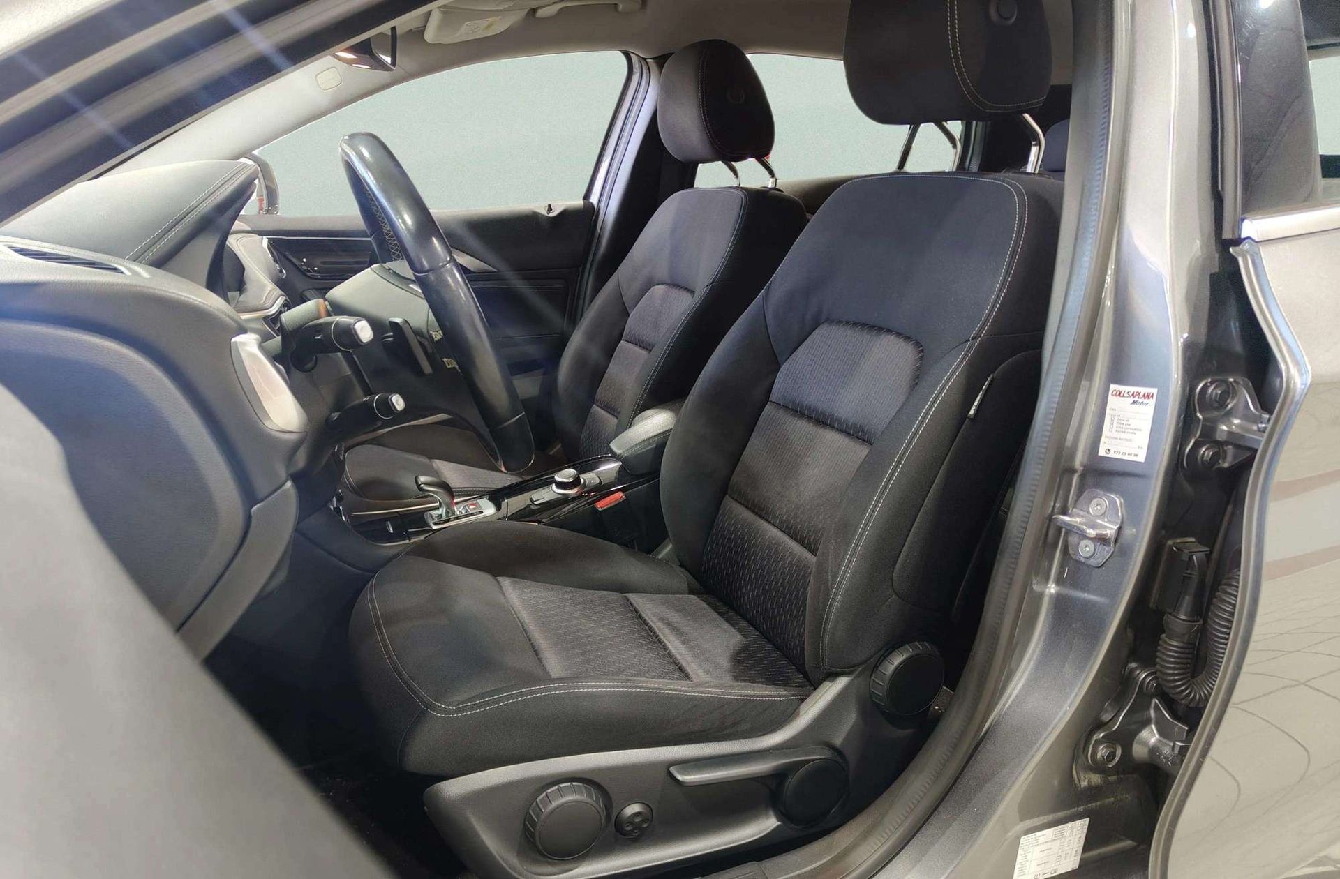 Infiniti Q30 1.6 TC Premium 7DCT - foto 11