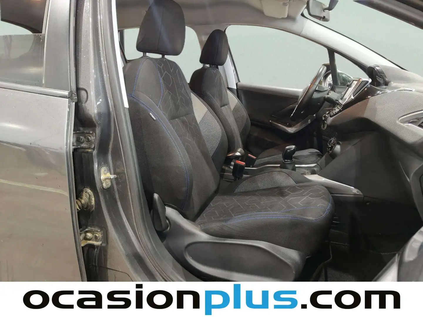 Foto Peugeot 2008 Peugeot 2008 PureTech 82 S&S Style (82 CV)