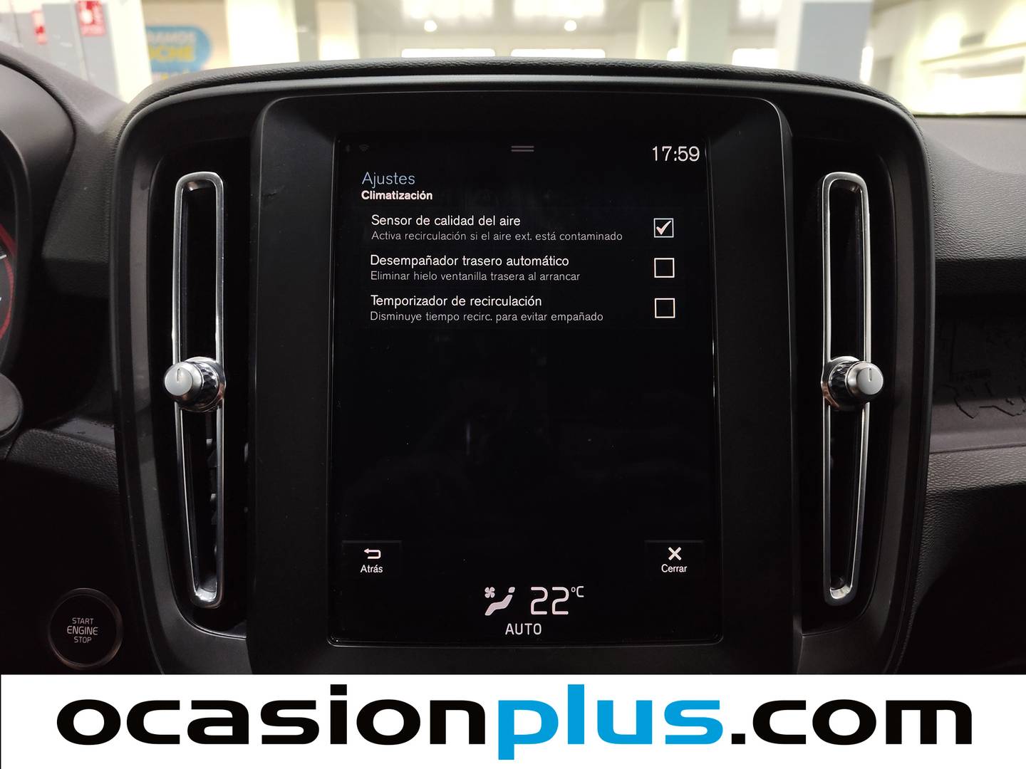 Volvo XC40 Volvo XC40 B3 G Momentum Core Auto (163 CV) km 0