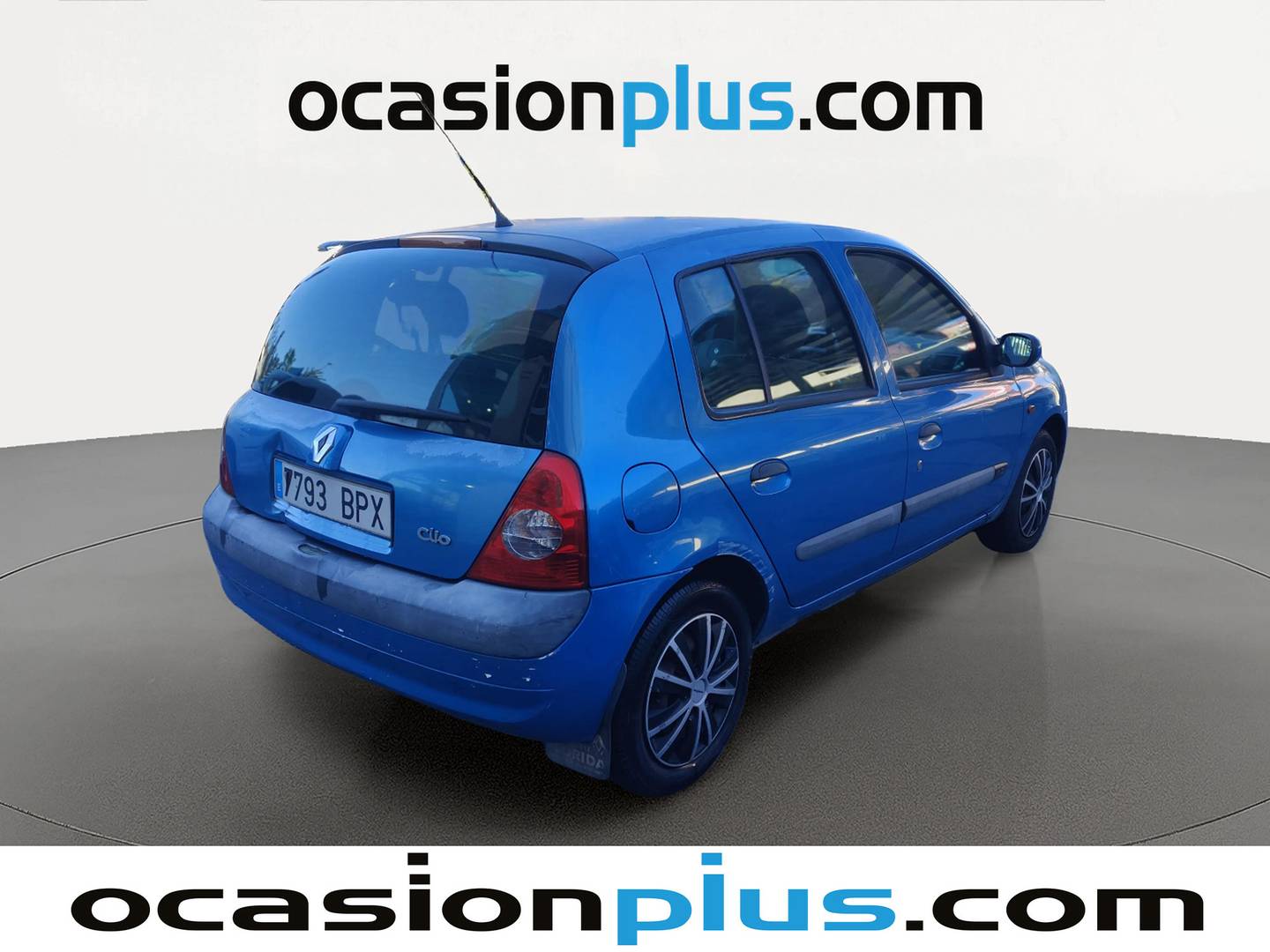 Foto trasera Renault Clio Renault Clio 1.2 RT (60 CV) derecha