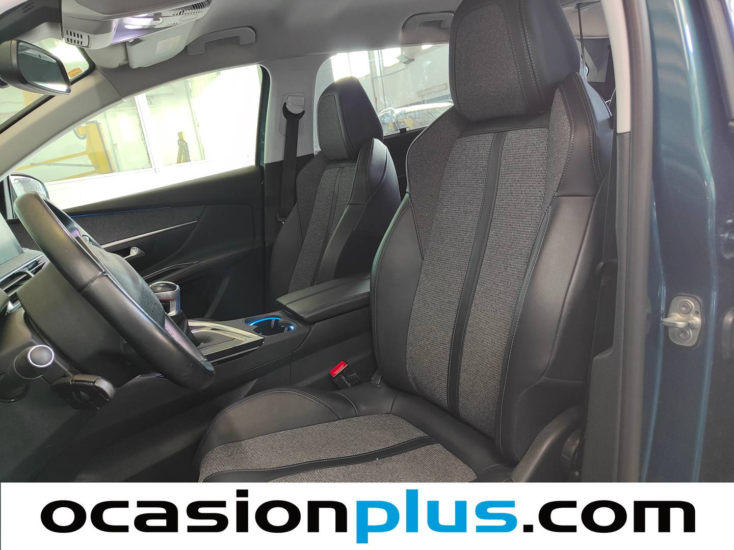 Foto Peugeot 5008 Peugeot 5008 PureTech 130 S&S Allure (130 CV) 7 Plazas