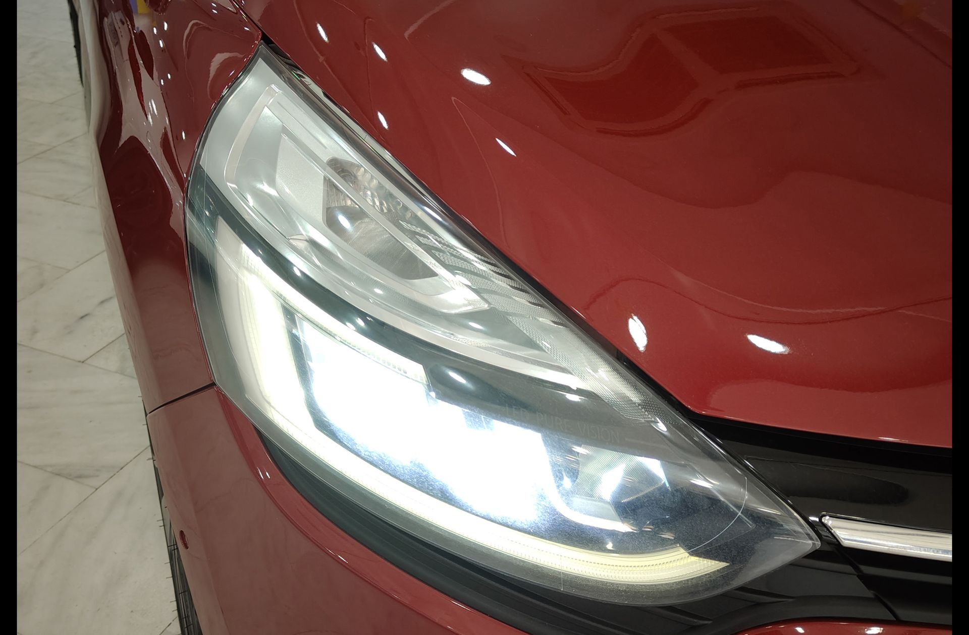 Renault Clio dCi 90 Wolfnoir Energy EDC - foto 12