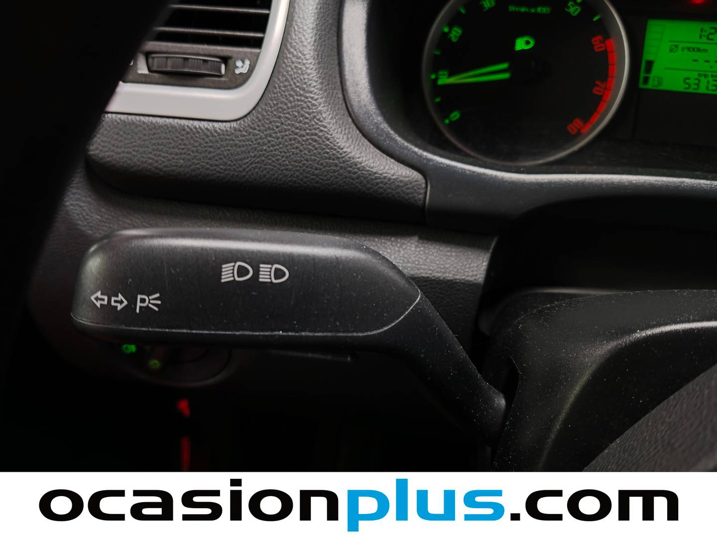 Skoda Fabia Skoda Fabia 1.2 Young (60 CV) de segunda mano