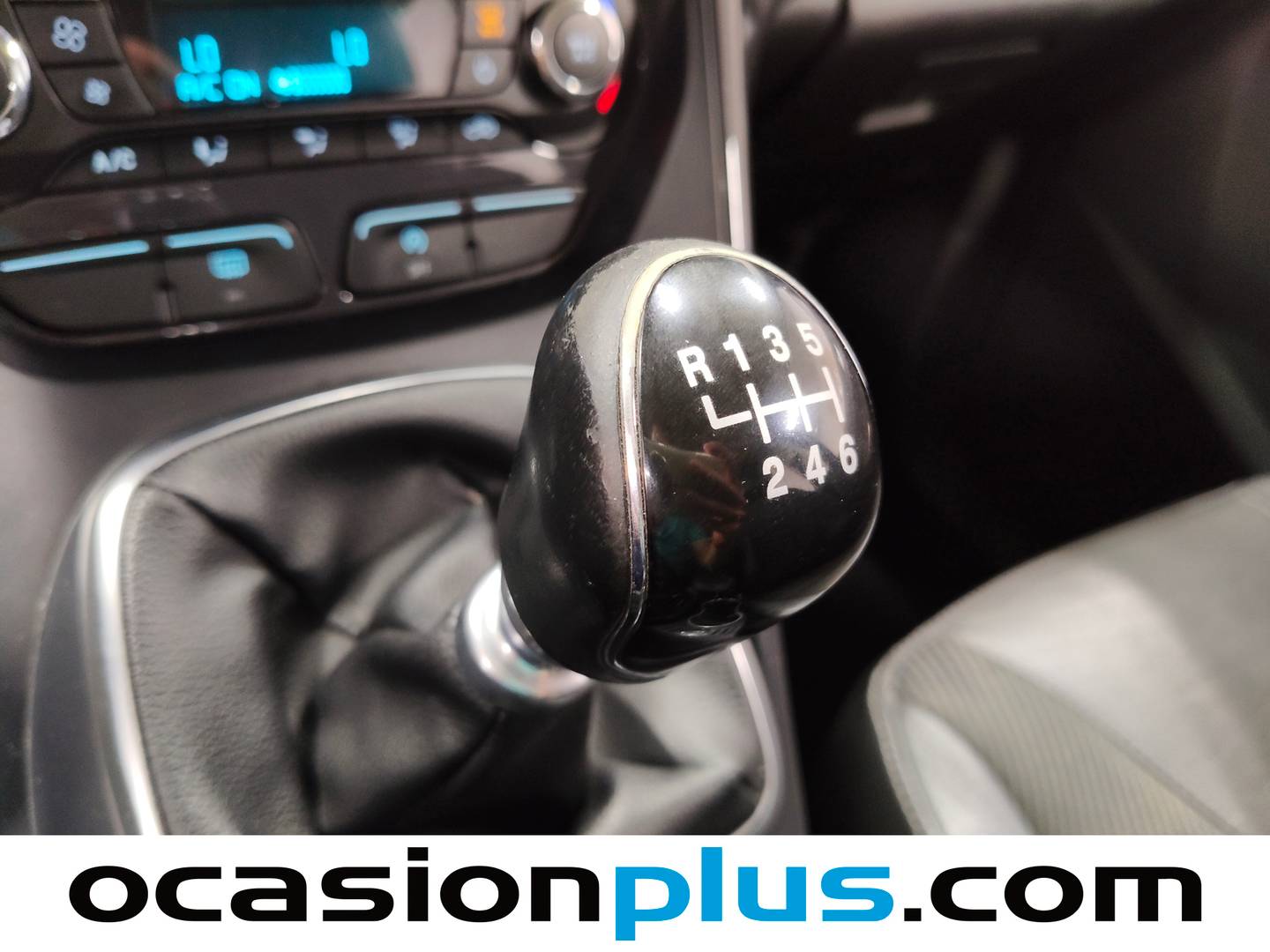 Ford Kuga Ford Kuga 2.0 TDCI S&S Titanium 4x2 (120 CV) de segunda mano
