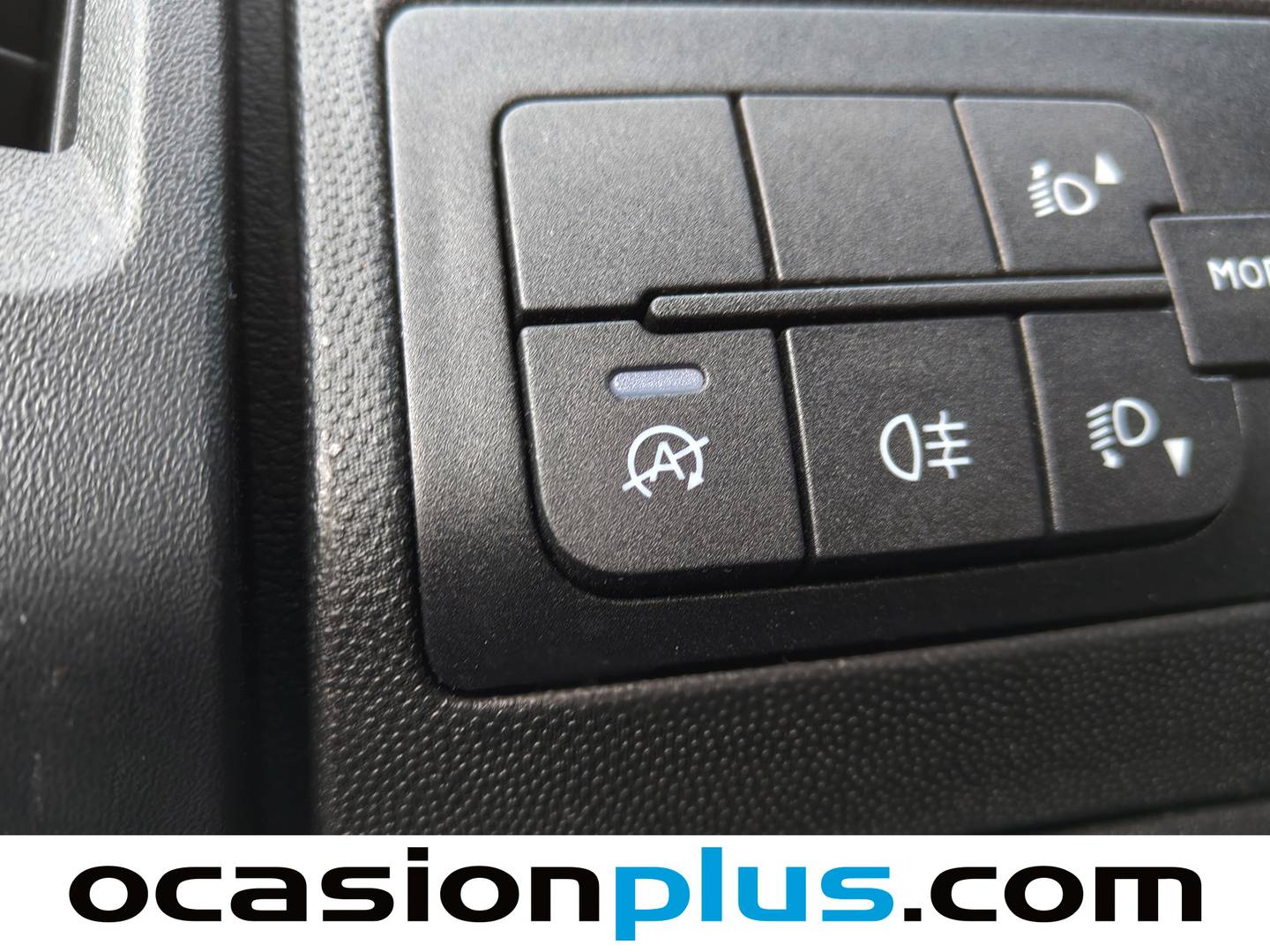 Foto Peugeot Boxer Peugeot Boxer BlueHDi 140 S&S 435 L4H3 (140 CV)