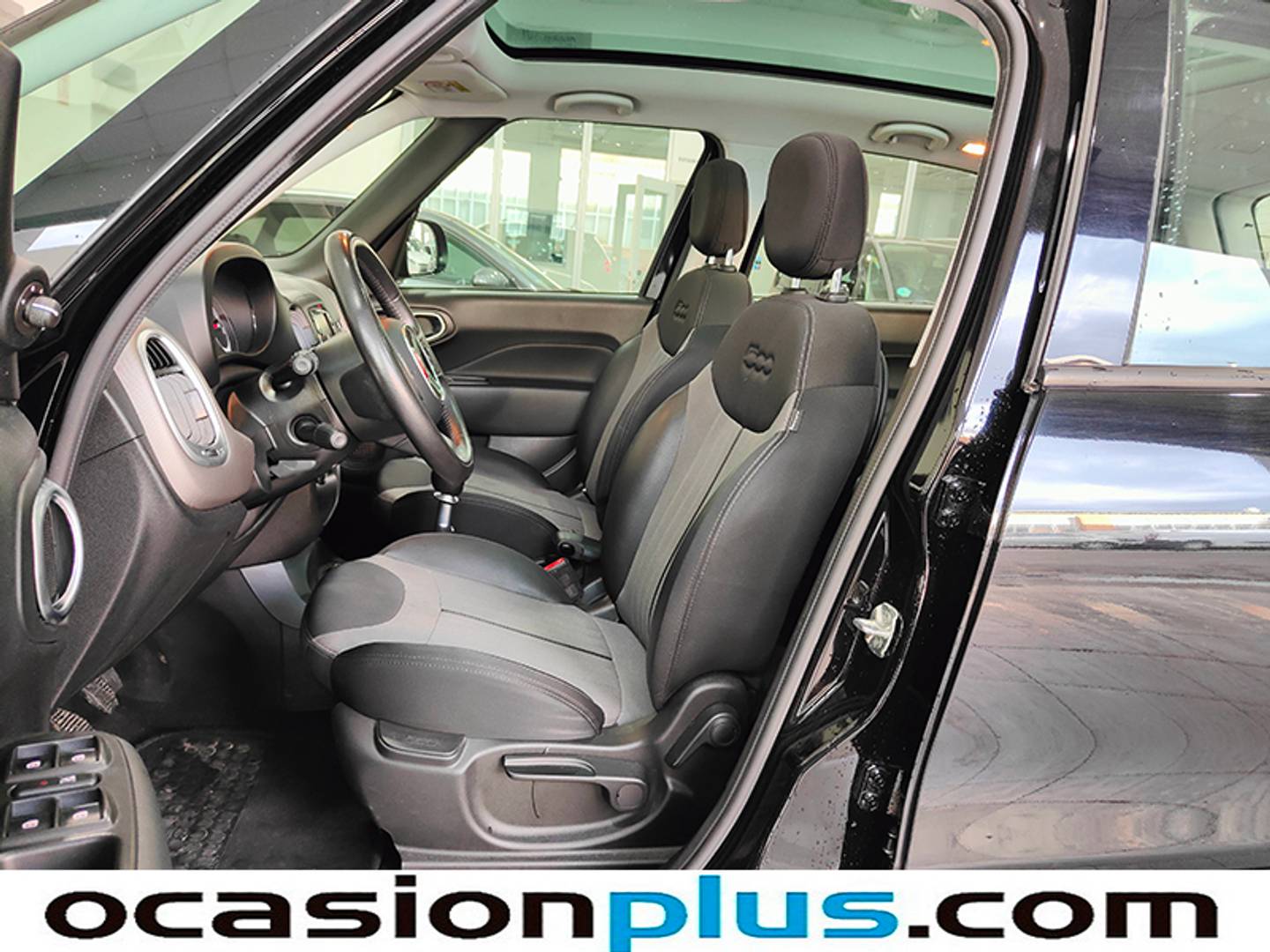 Foto Fiat 500L Fiat 500L 1.6 16v Multijet S&S Lounge (120 CV)