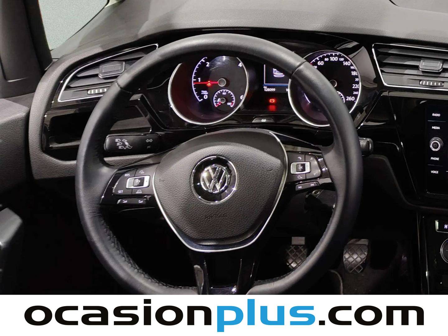 Foto Volkswagen Touran Volkswagen Touran Sport 2.0 TDI BMT (150 CV)