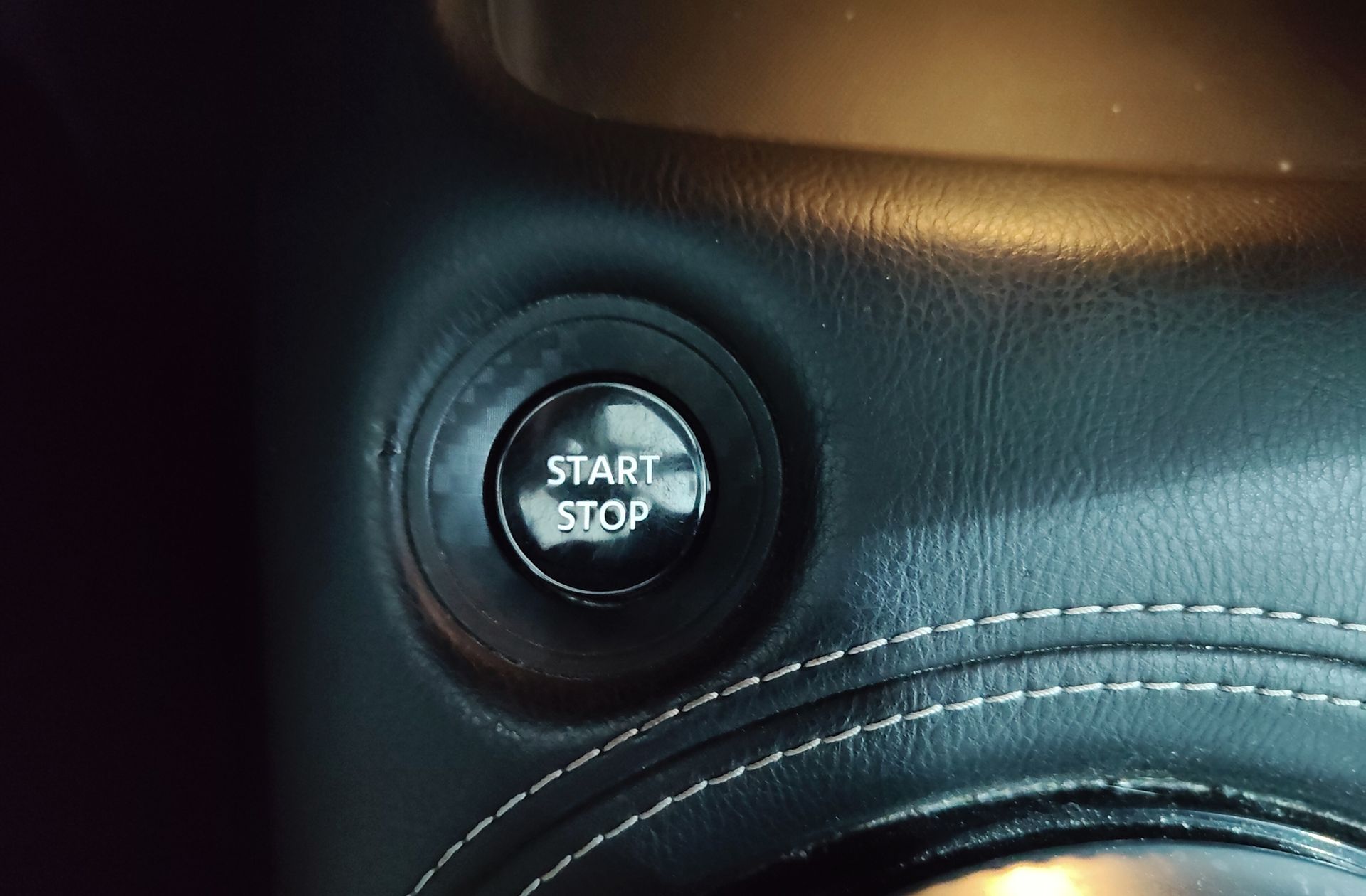 Nissan Juke 1.6 Hybrid Premiere Edition - foto 30