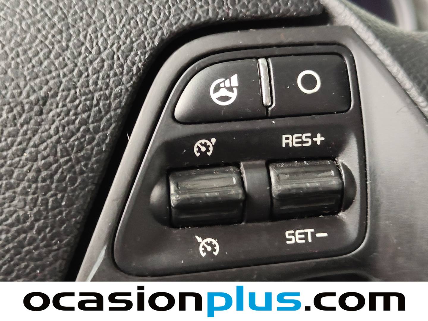 Equipamiento del KIA Ceed Kia Ceed 1.4 CRDi WGT Concept (90 CV)