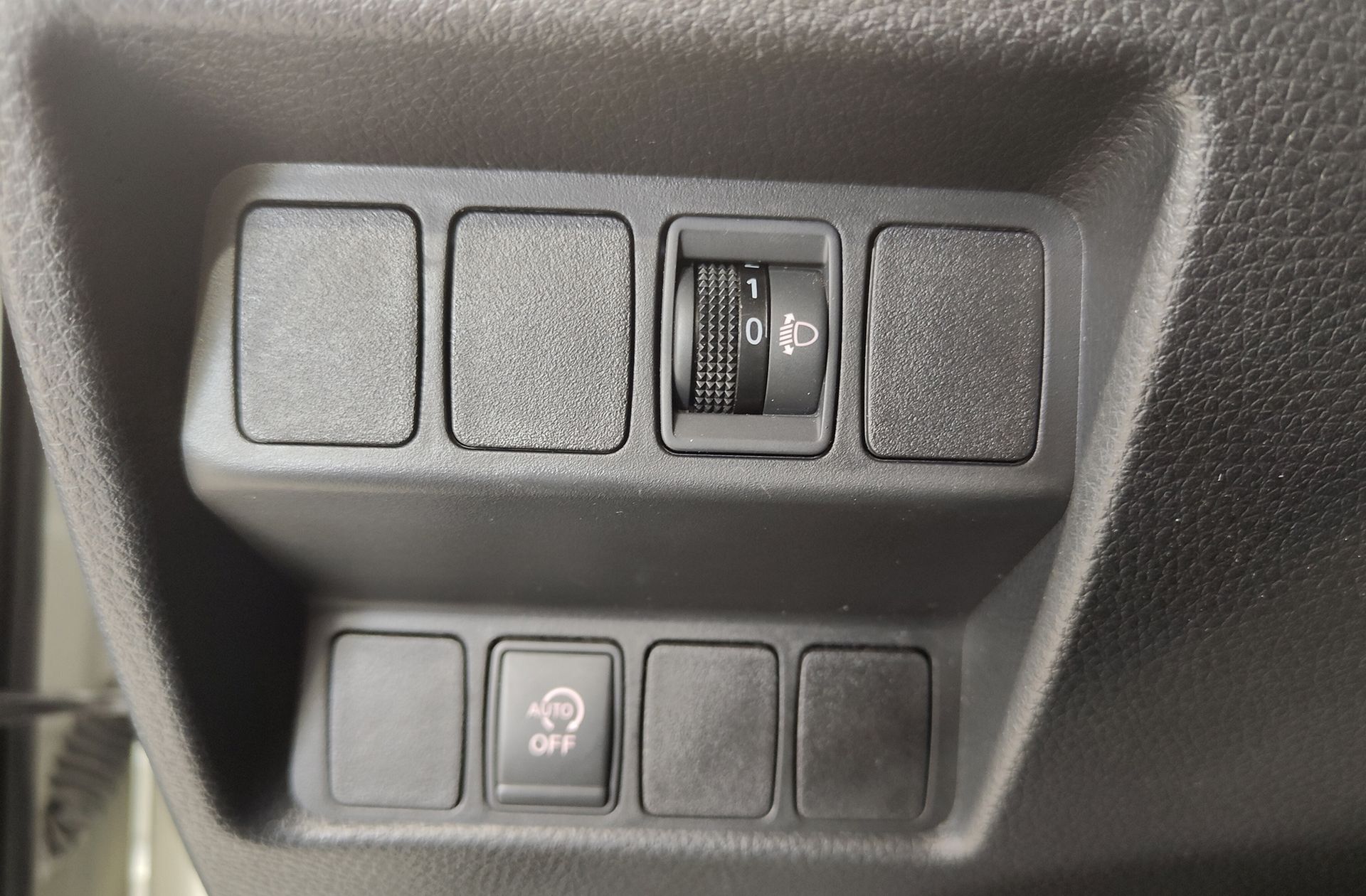 Nissan Qashqai dCi 110 Acenta 4x2 - foto 23