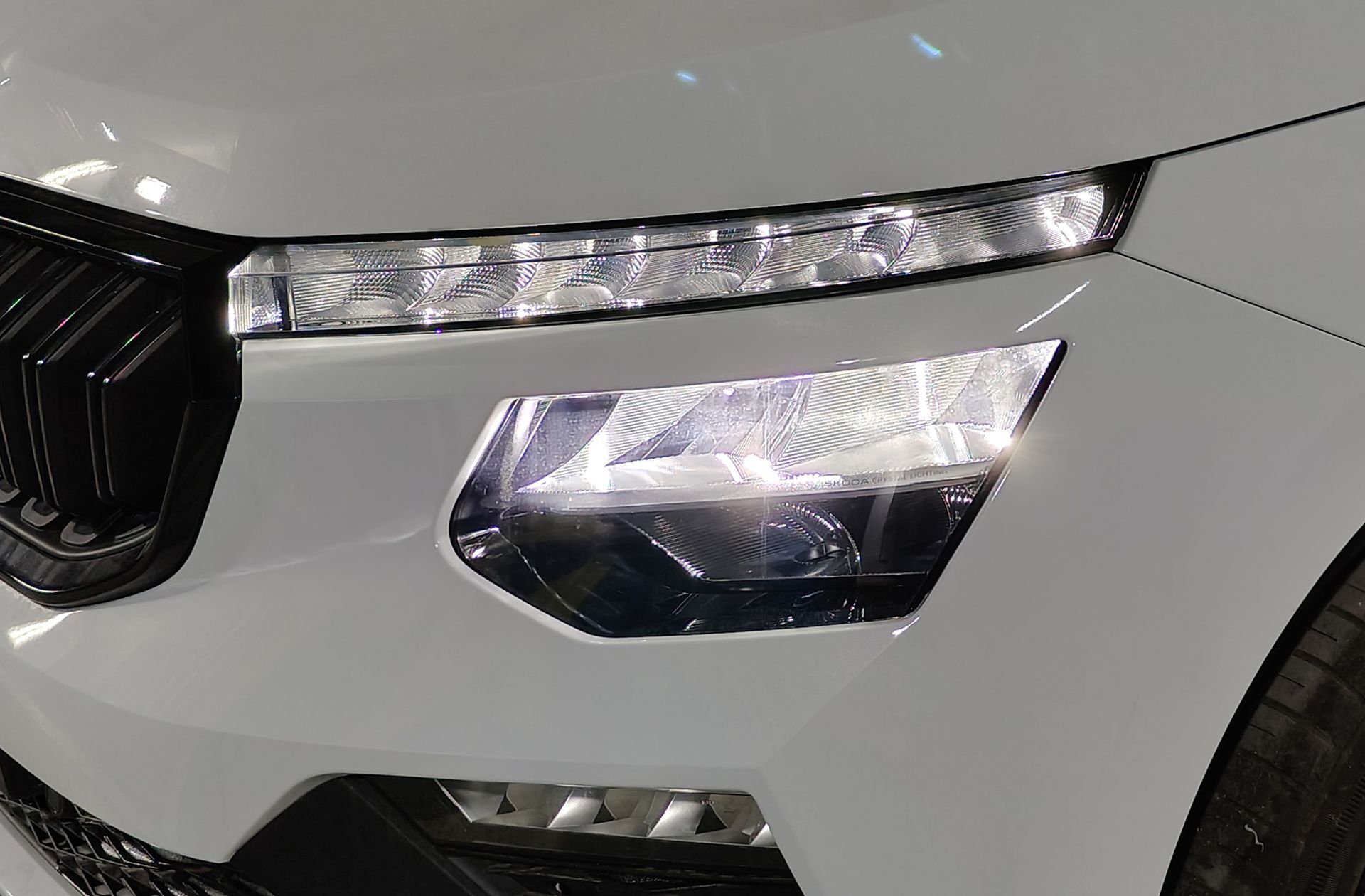 Škoda Kamiq 1.0 TSI Selection DSG - foto 16