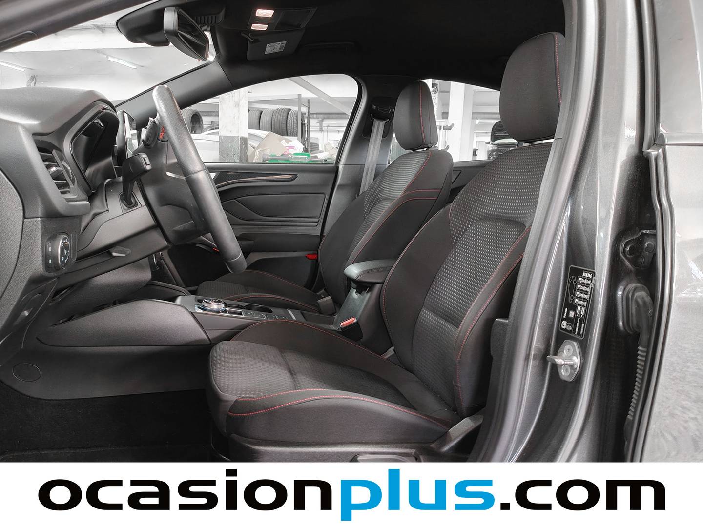 Foto asientos delanteros Ford Focus Ford Focus 1.5 Ecoboost ST-Line Auto (150 CV)