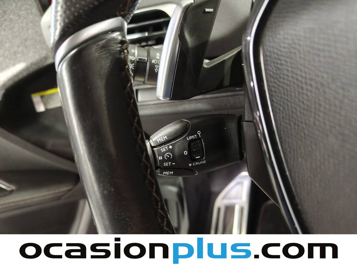 Foto Peugeot 3008 Peugeot 3008 BlueHDI 130 S&S GT Line EAT8  (130 CV)