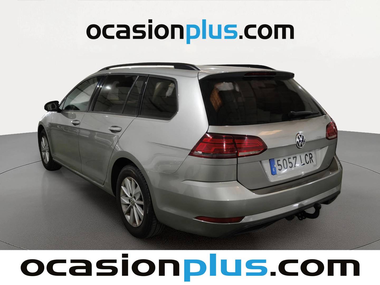 Foto trasera Volkswagen Golf Volkswagen Golf Variant Business 1.6 TDI (115 CV) derecha