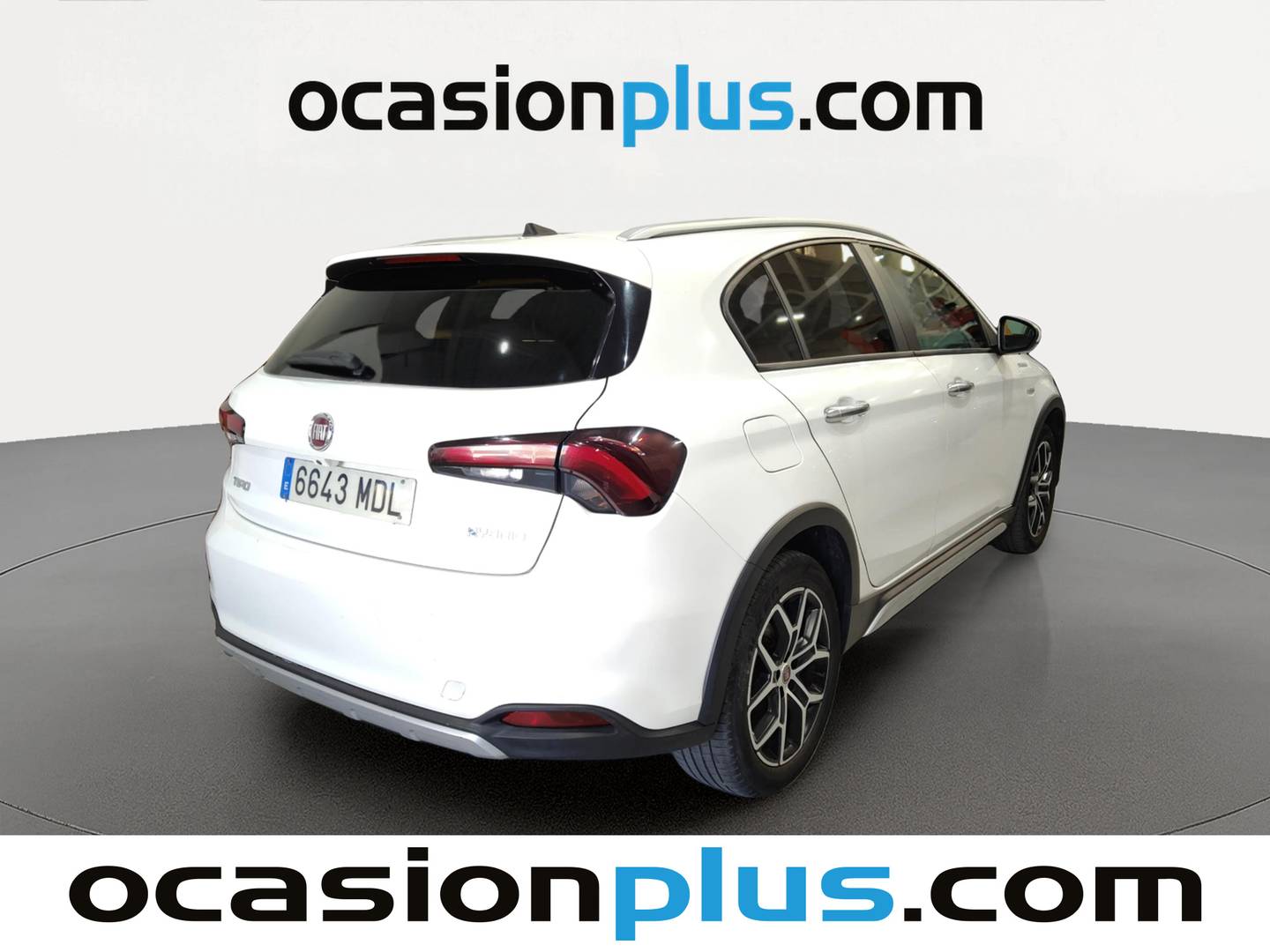 Foto Fiat Tipo Fiat Tipo 1.5 Hybrid Cross DCT 97 kW (130 CV)