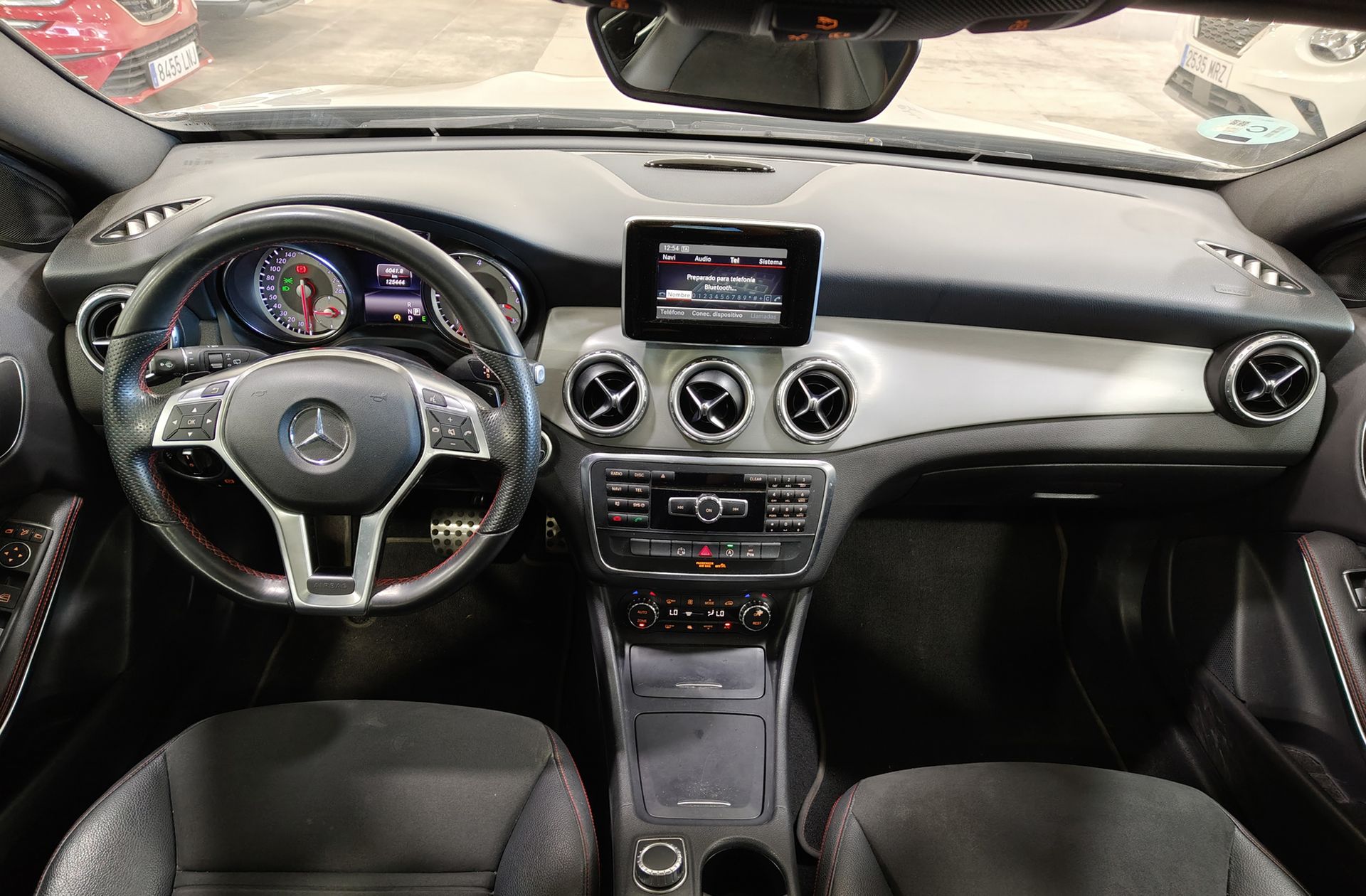 Mercedes-Benz GLA 200 d AMG Line - foto 7