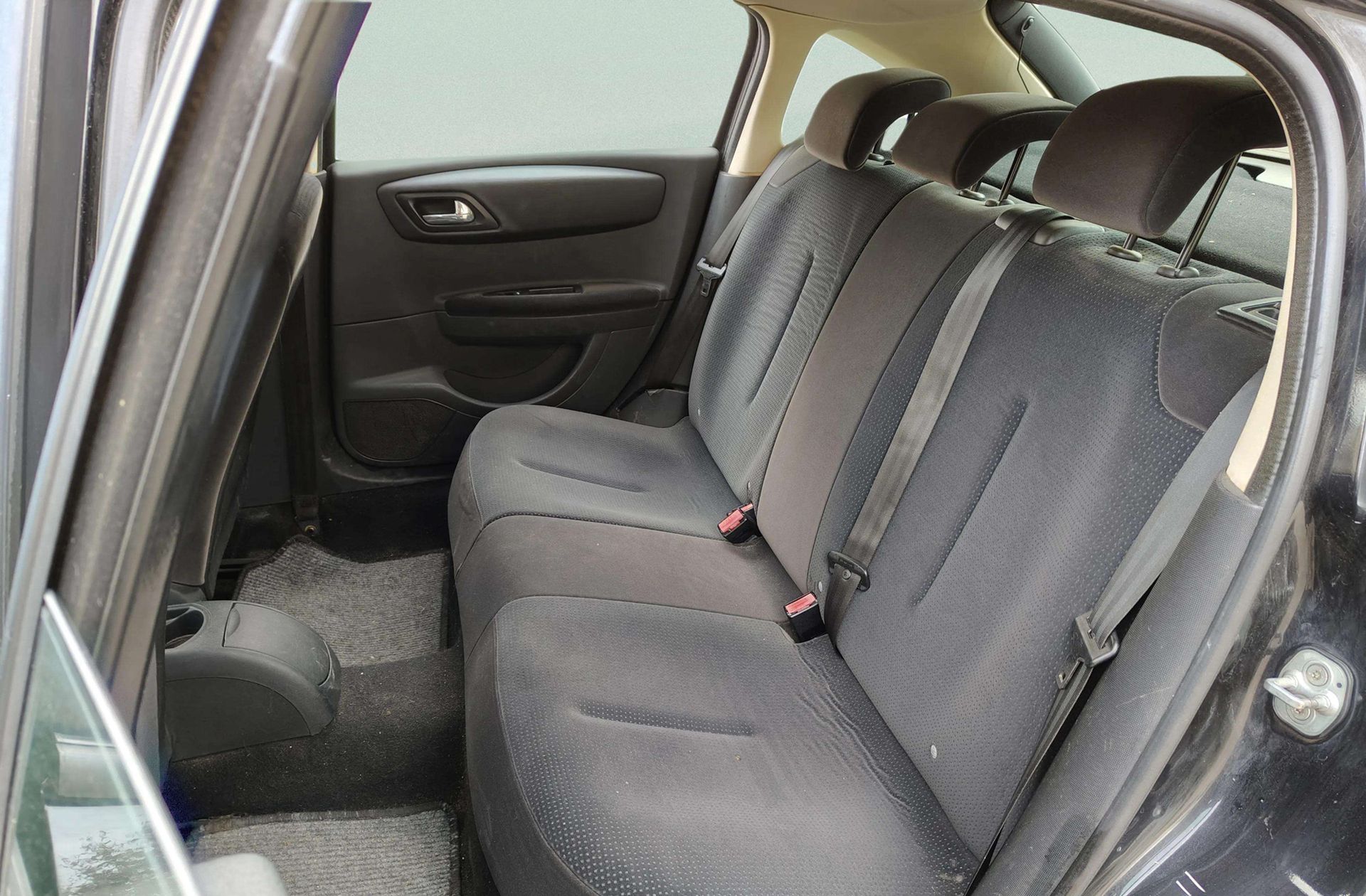 Citroën C4 1.6 HDi Collection - foto 9