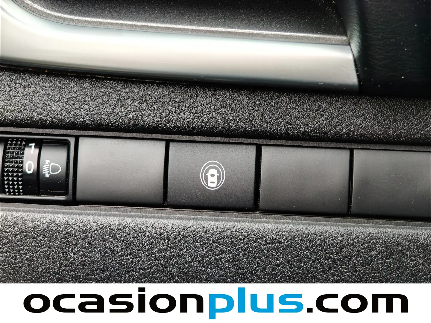 Foto Nissan X-TRAIL Nissan X-Trail 1.5 VC Turbo MHEV N-Connecta Xtronic (163 CV) 7 Plazas