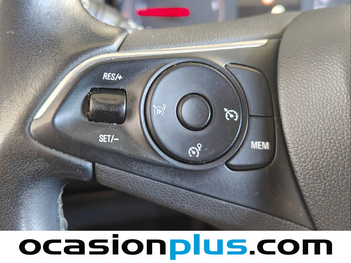 Extras del Opel Grandland X Opel Grandland X 1.5 CDTi S&S Selective  (130 CV)