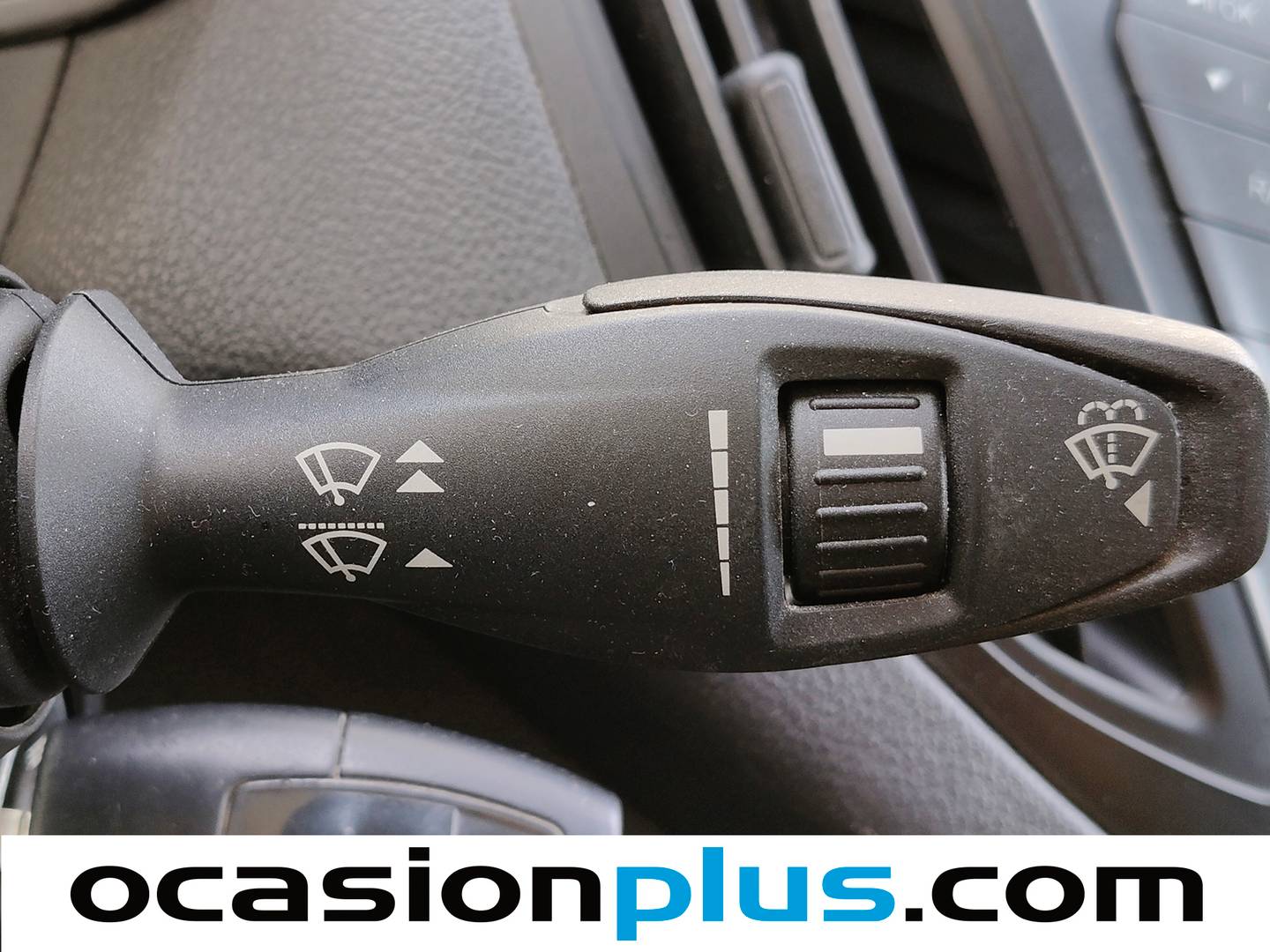 Ford Transit Courier Ford Transit Courier Furgon 1.5 TDCI Trend  (100 CV) de segunda mano