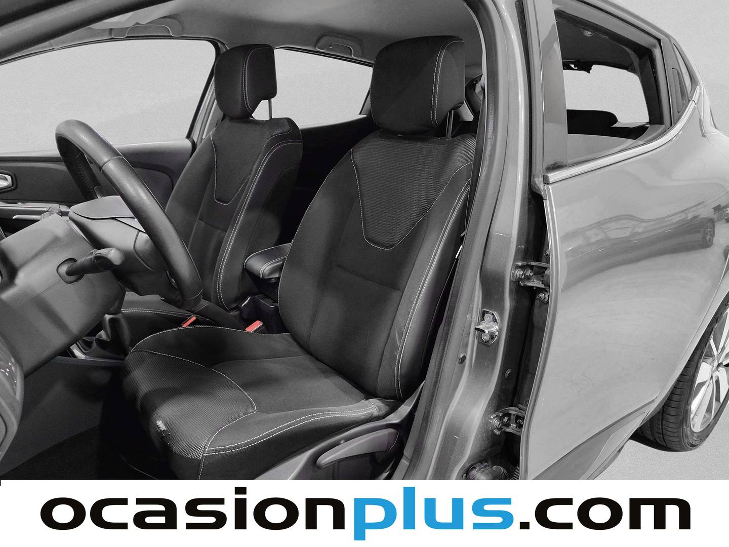 Foto asientos delanteros Renault Clio Renault Clio Technofeel dCi (90 CV)