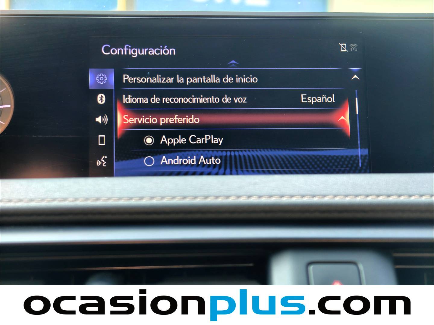 Extras y acabados del Lexus UX Lexus UX 250h Business 2WD (184 CV)