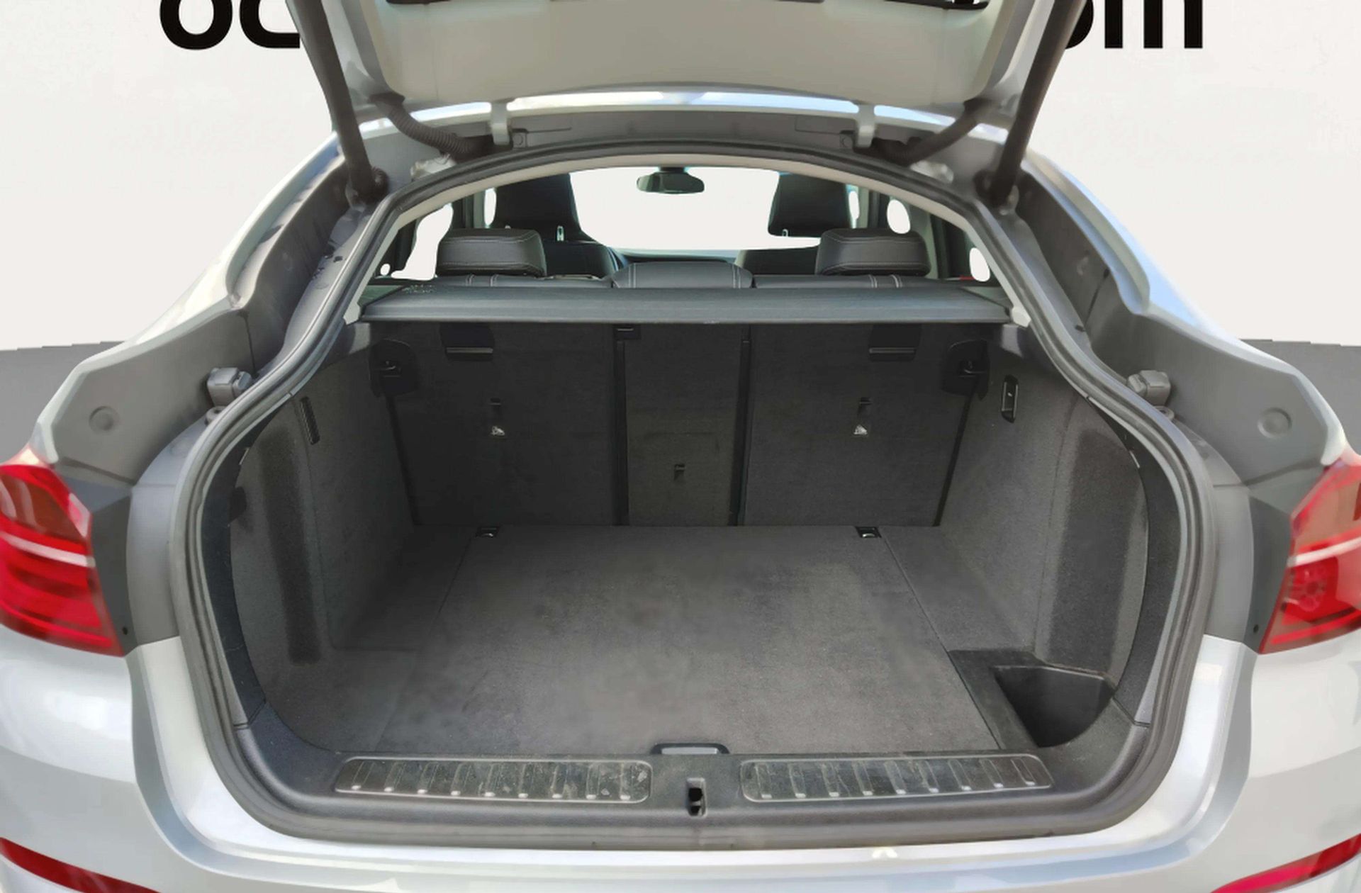 BMW X4 xDrive20d - foto 17