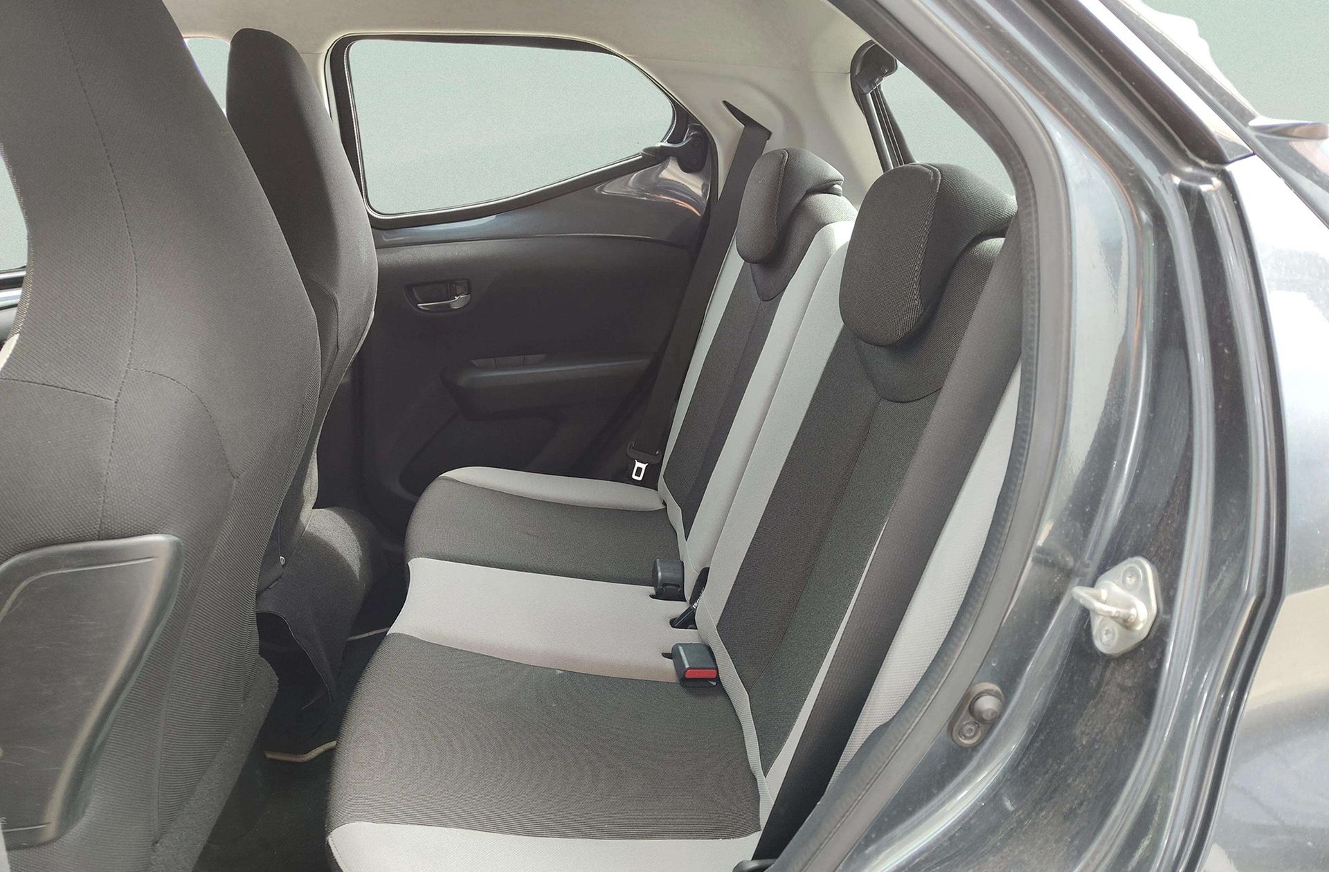 Toyota Aygo 70 x-play business - foto 9