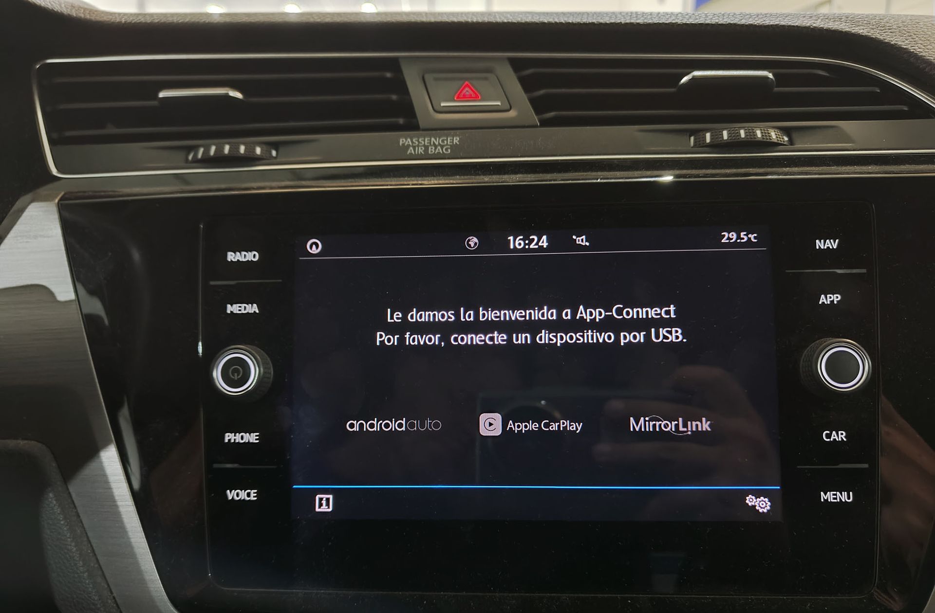 Volkswagen Touran Advance 2.0 TDI DSG 7 plazas - foto 9