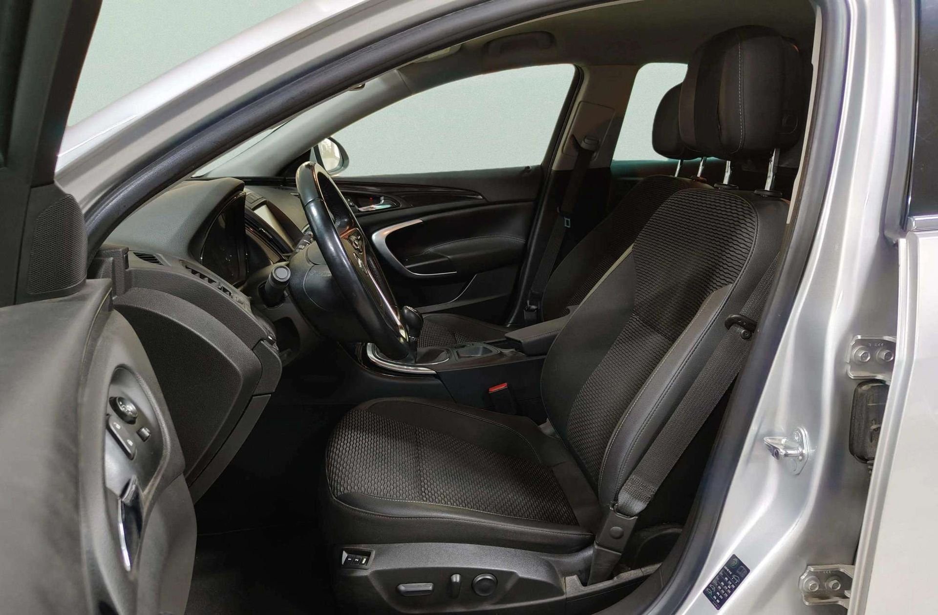 Opel Insignia 1.4 Turbo Excellence - foto 11