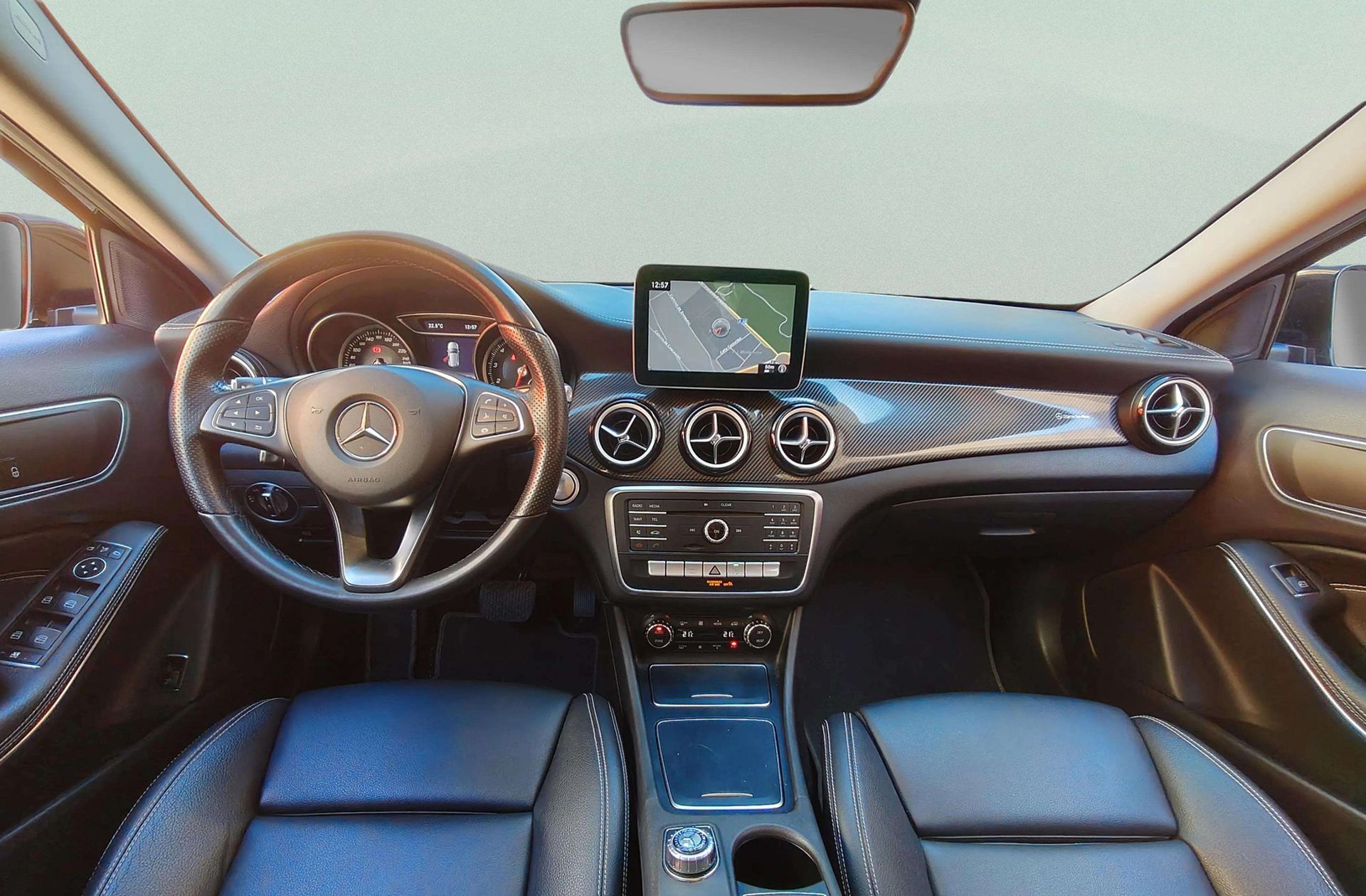 Mercedes-Benz GLA 200 - foto 6