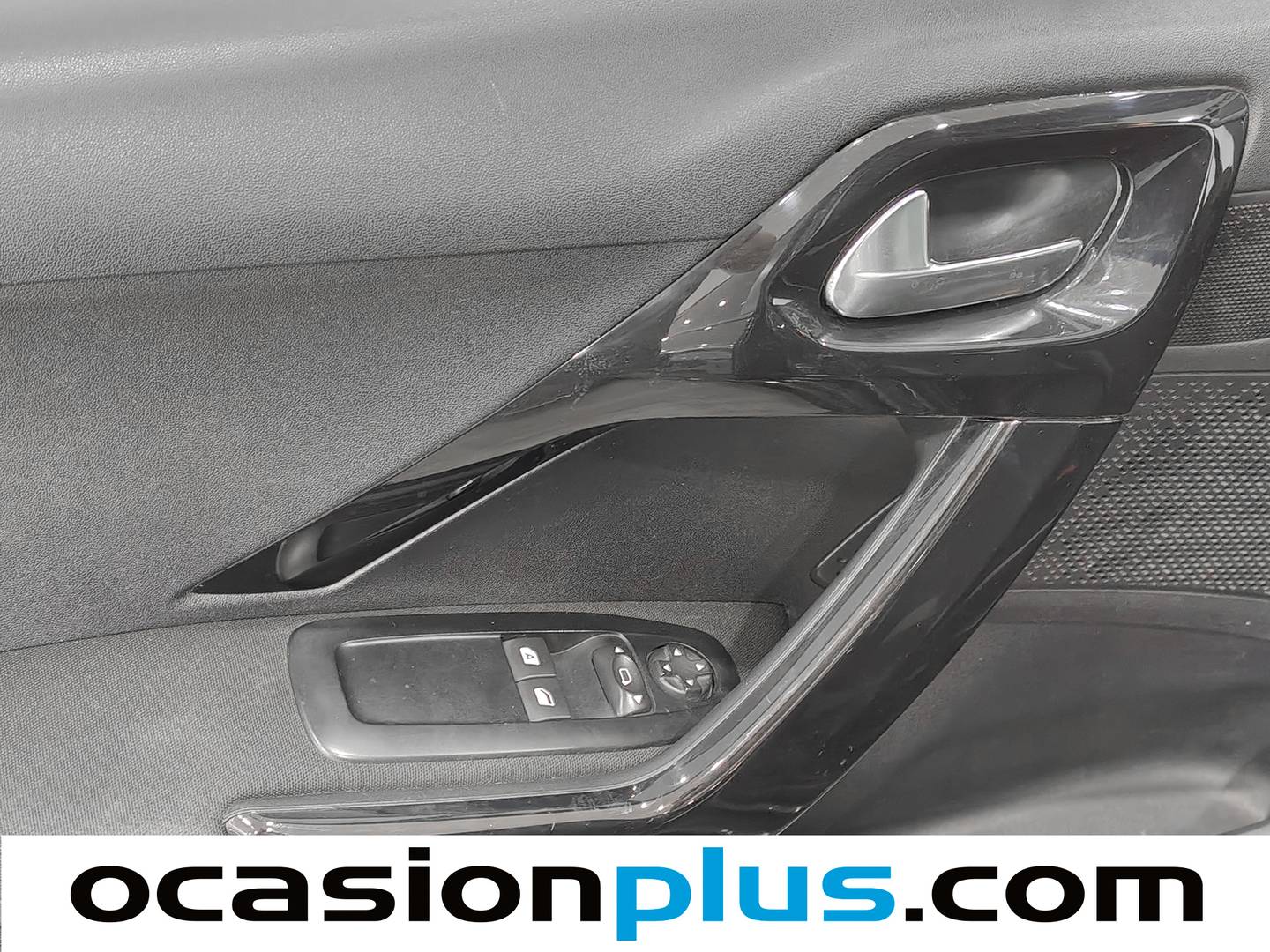 Peugeot 208 Peugeot 208 1.2 PureTech Style (82 CV) de segunda mano