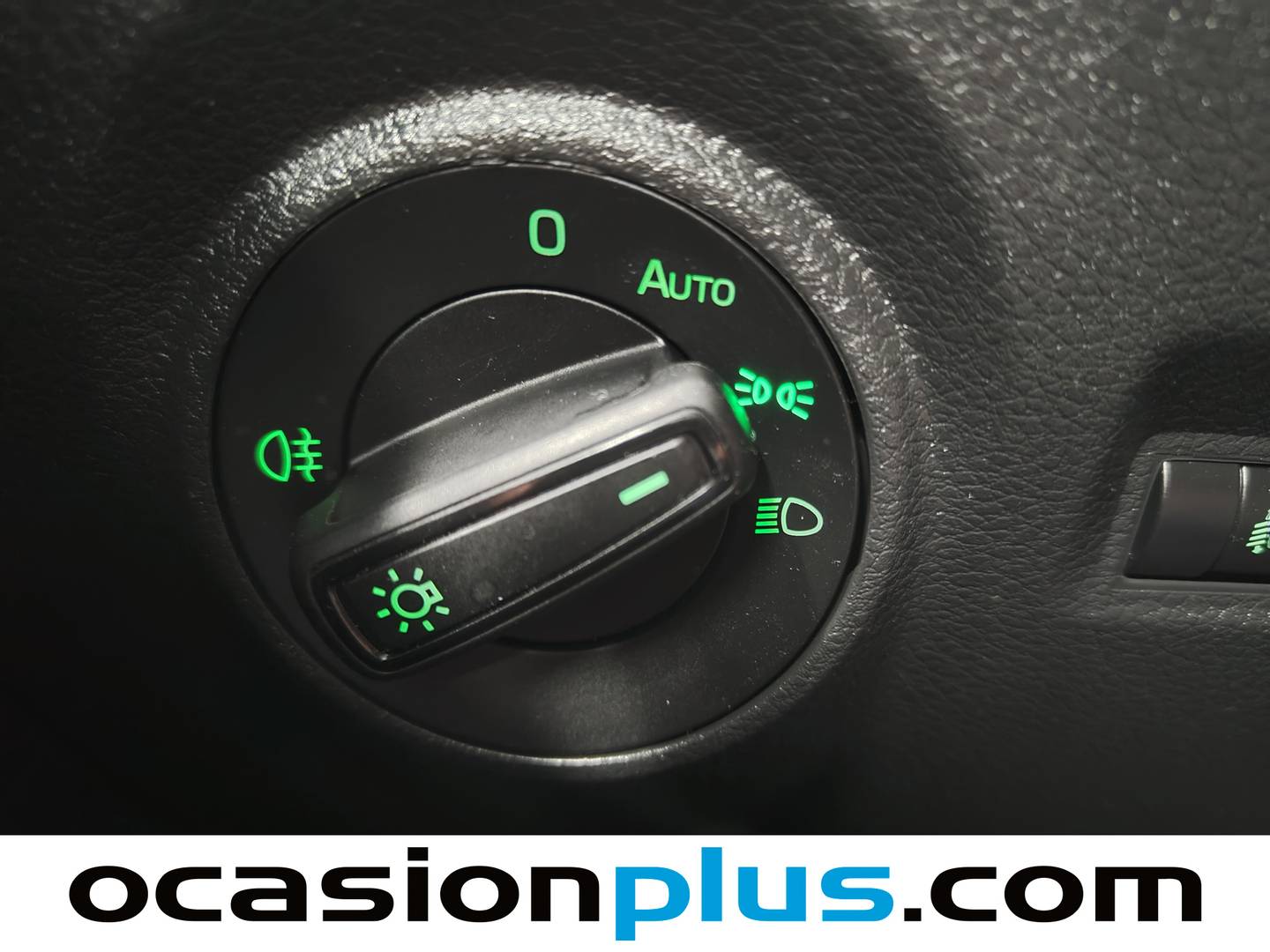 Equipamiento del Skoda Fabia Skoda Fabia 1.0 MPI Like (75 CV)