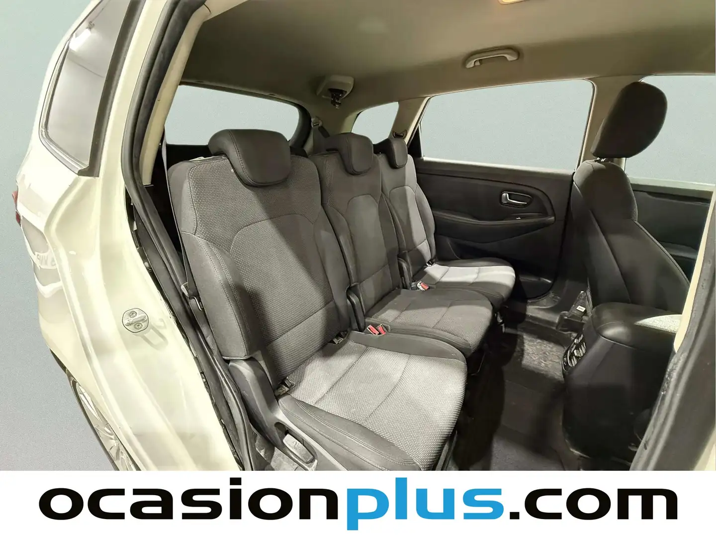 Foto KIA Carens Kia Carens 1.7 CRDi VGT UEFA Euro2016 Eco-Dynamic (115 CV) 7 Plazas