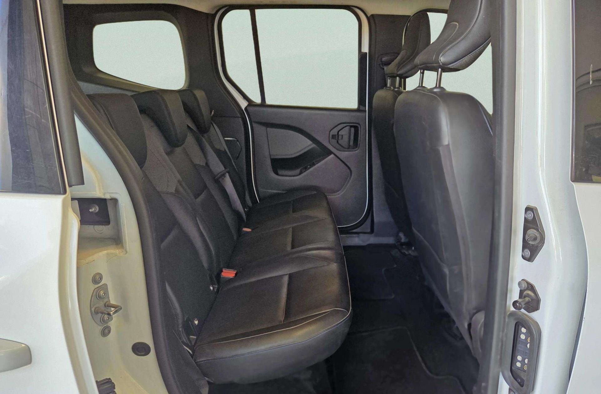 Nissan Townstar 1.3G L1 N-Connecta - foto 16