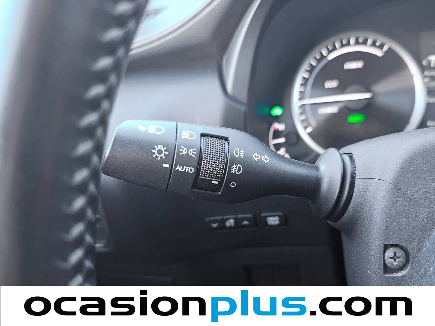 Acabados Lexus NX Lexus NX 300h Eco 2WD (197 CV)