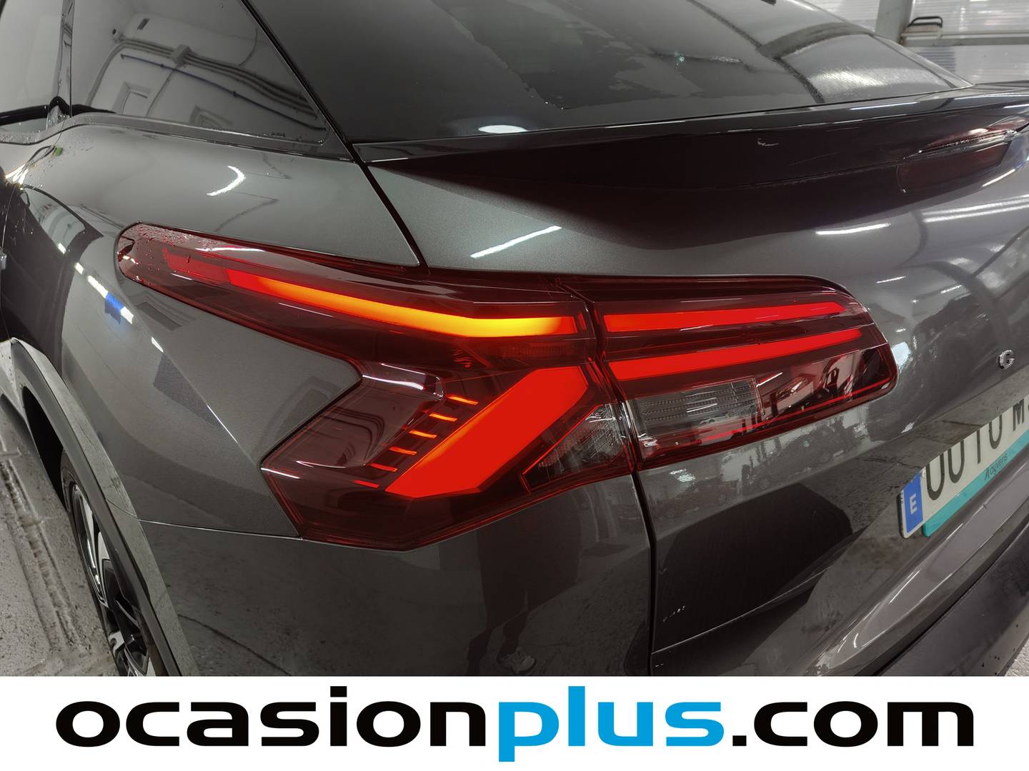 Foto Citroën C5 X Citroen C5 X PureTech 130 S&S Plus EAT8 (130 CV)