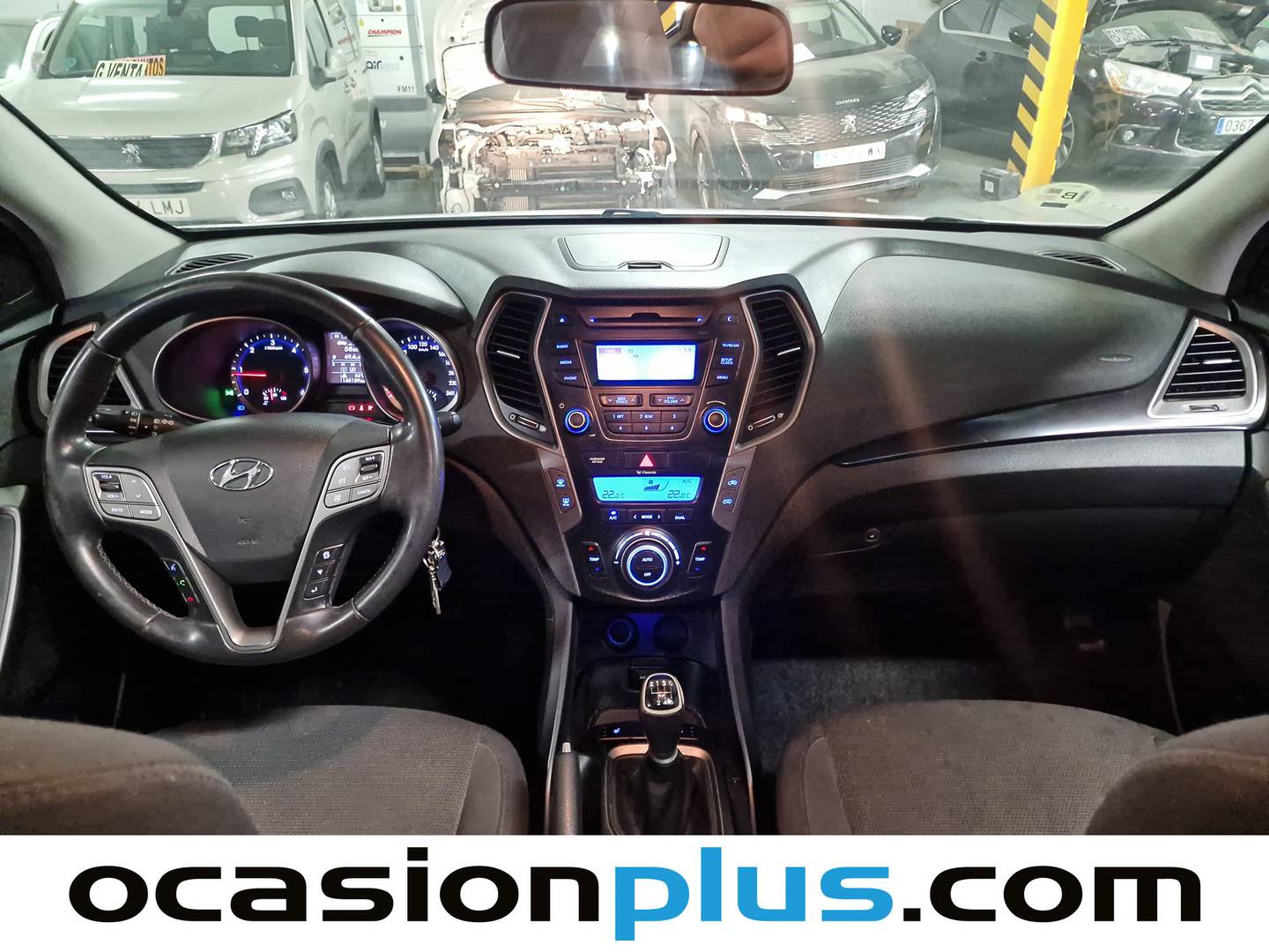 Foto Hyundai Santa Fe Hyundai Santa Fe 2.0 CRDI Stadt Sky 4x2 7S (150 CV) 7 Plazas