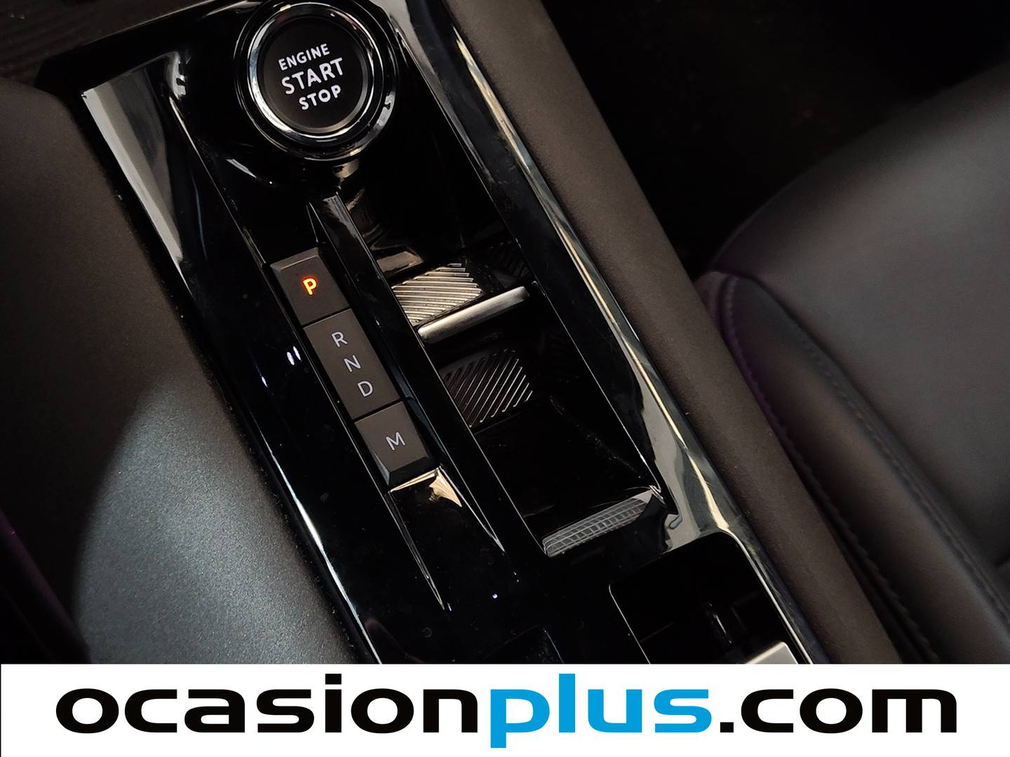 Foto Alfa Romeo Junior Alfa Romeo Junior 1.2 Ibrida Speciale Auto (136 CV)